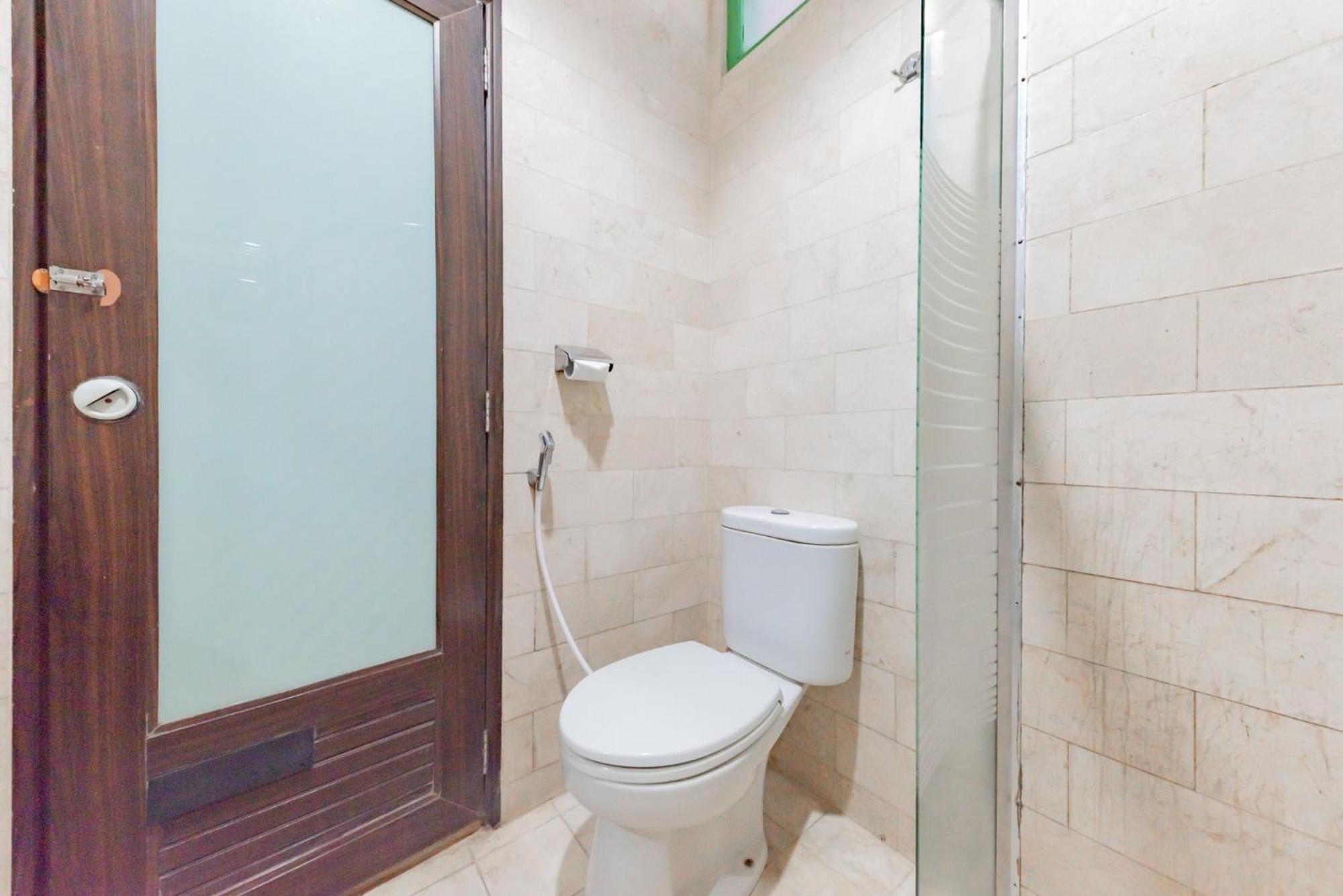 Standard Double Room - Photo 2