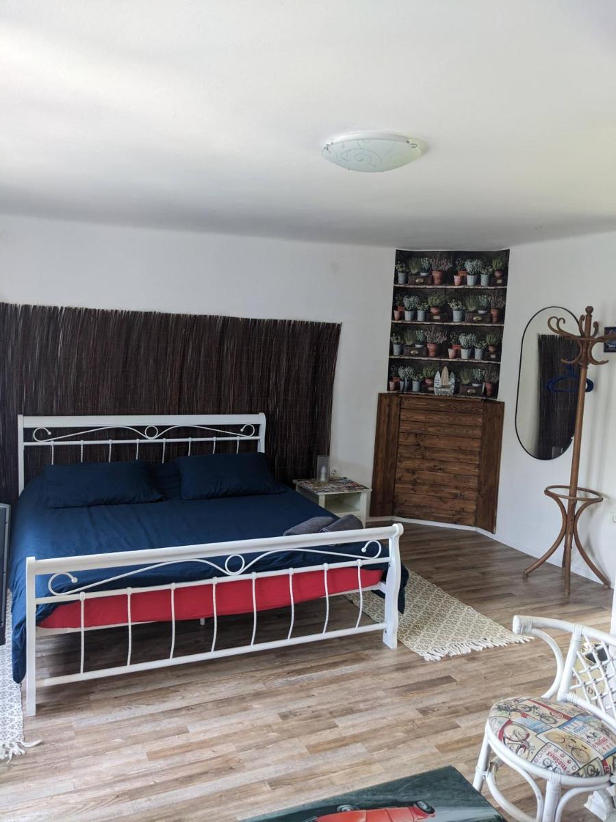 Four-Bedroom House photo 3