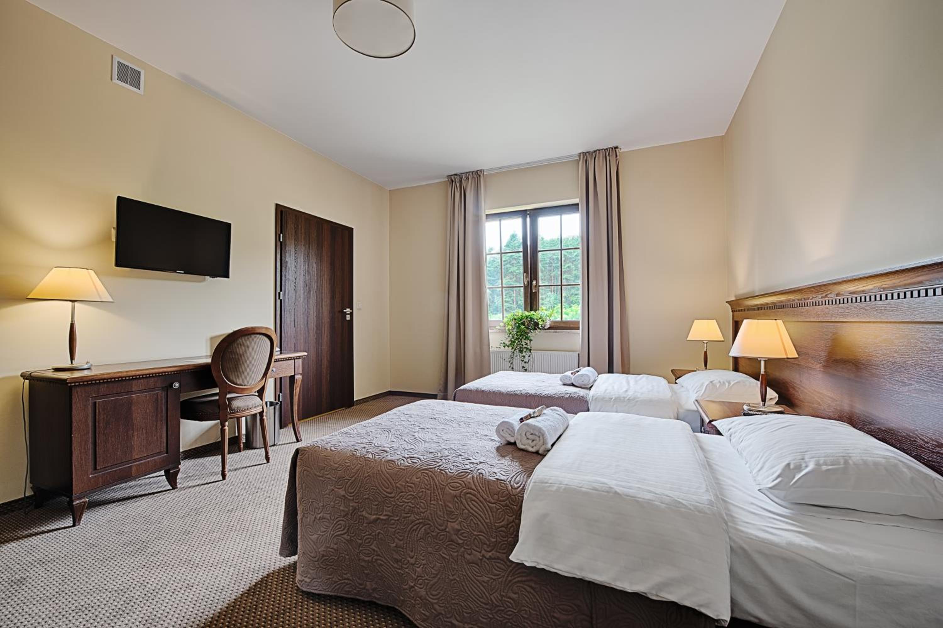 Comfort Room - Photo 2
