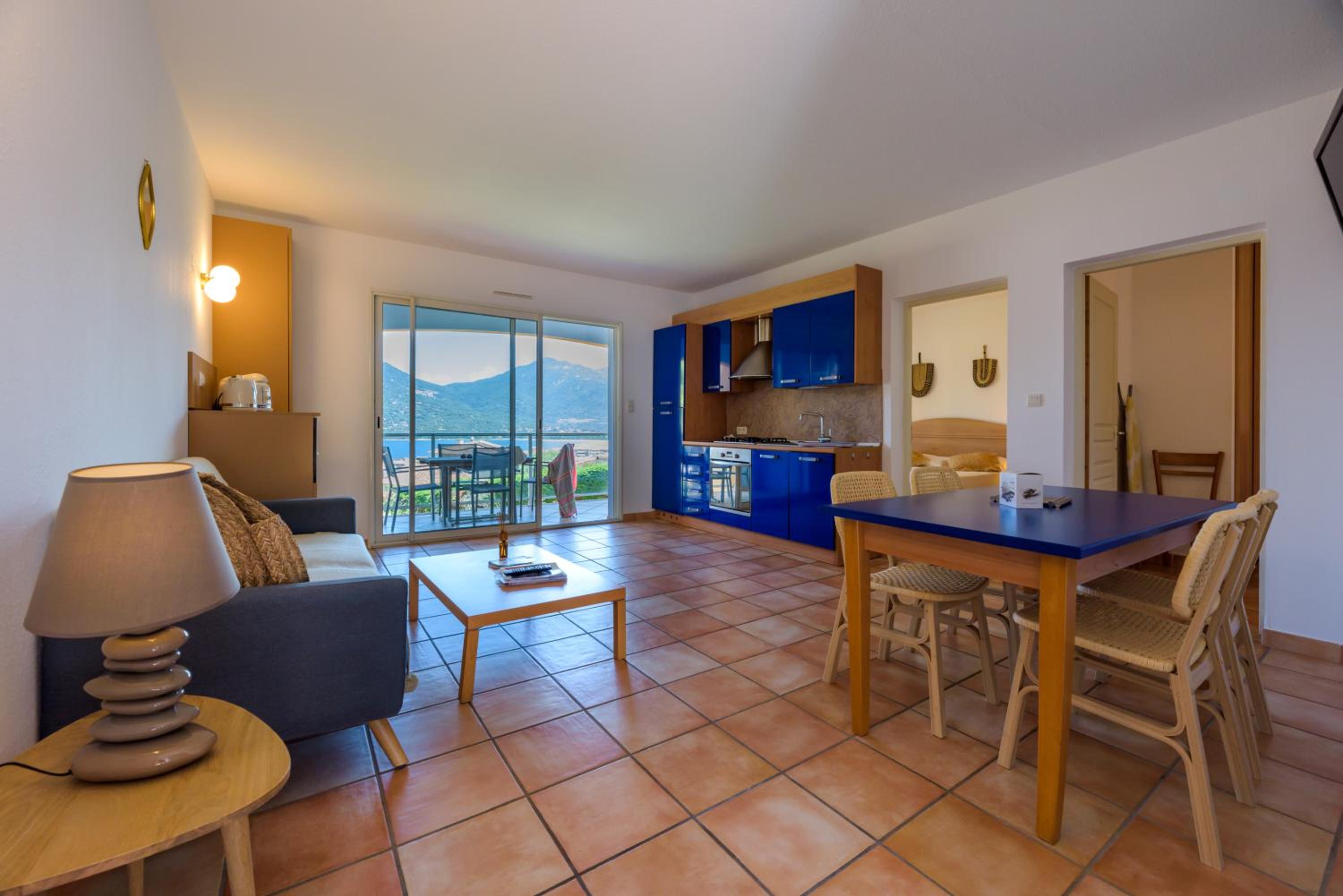 Apartment with Sea View