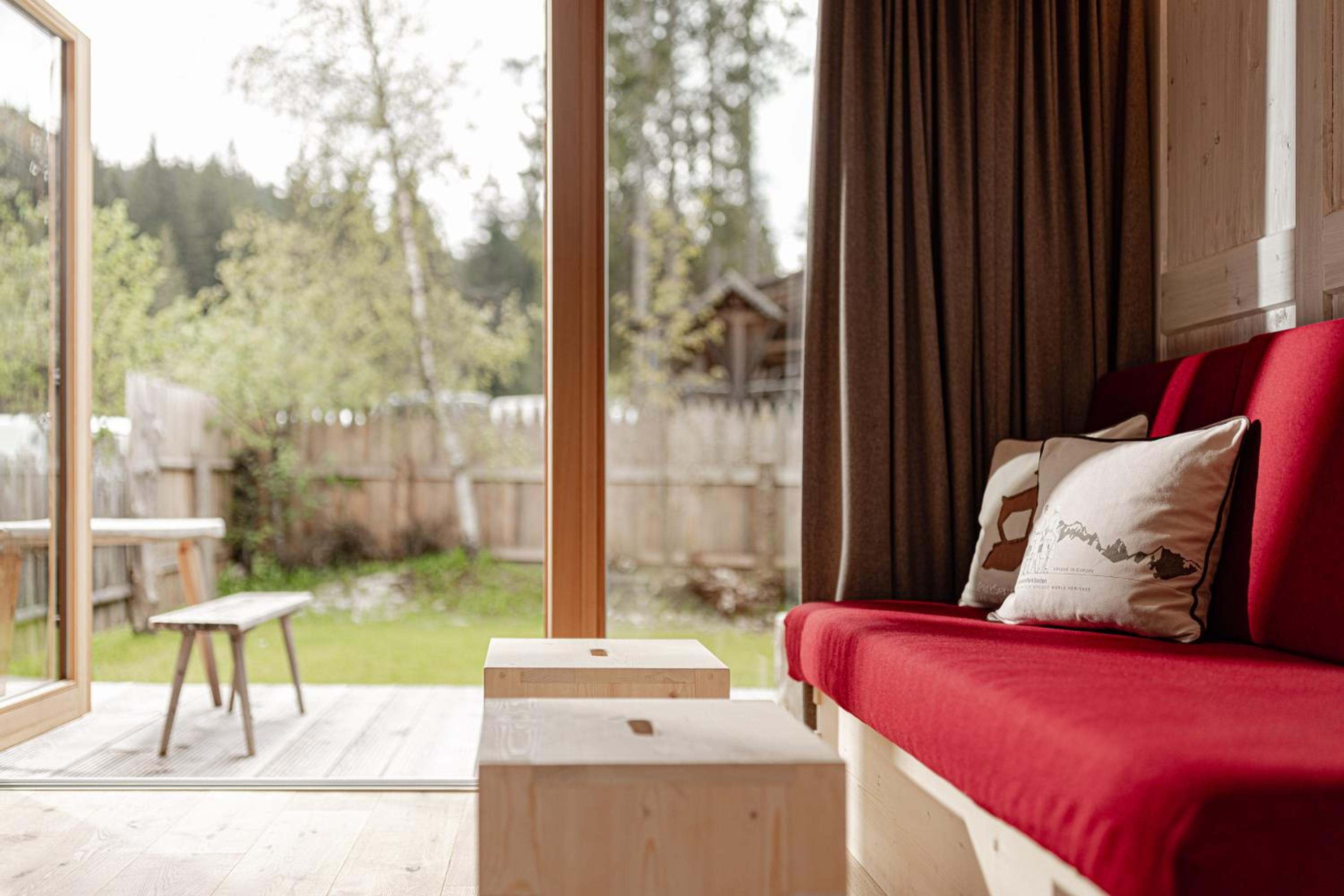 Deluxe Bungalow - Photo 10