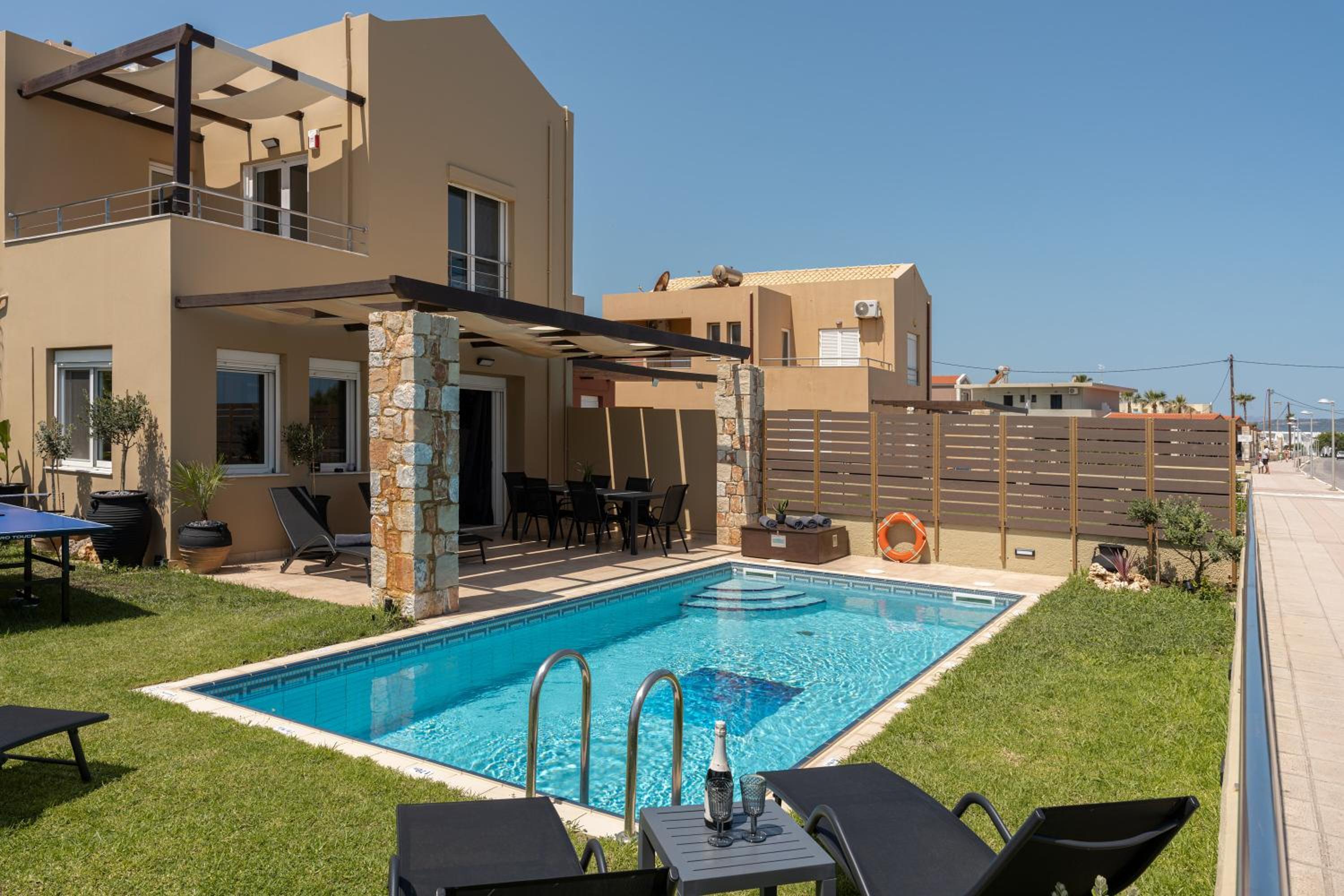 Villa - Beach Front photo 3