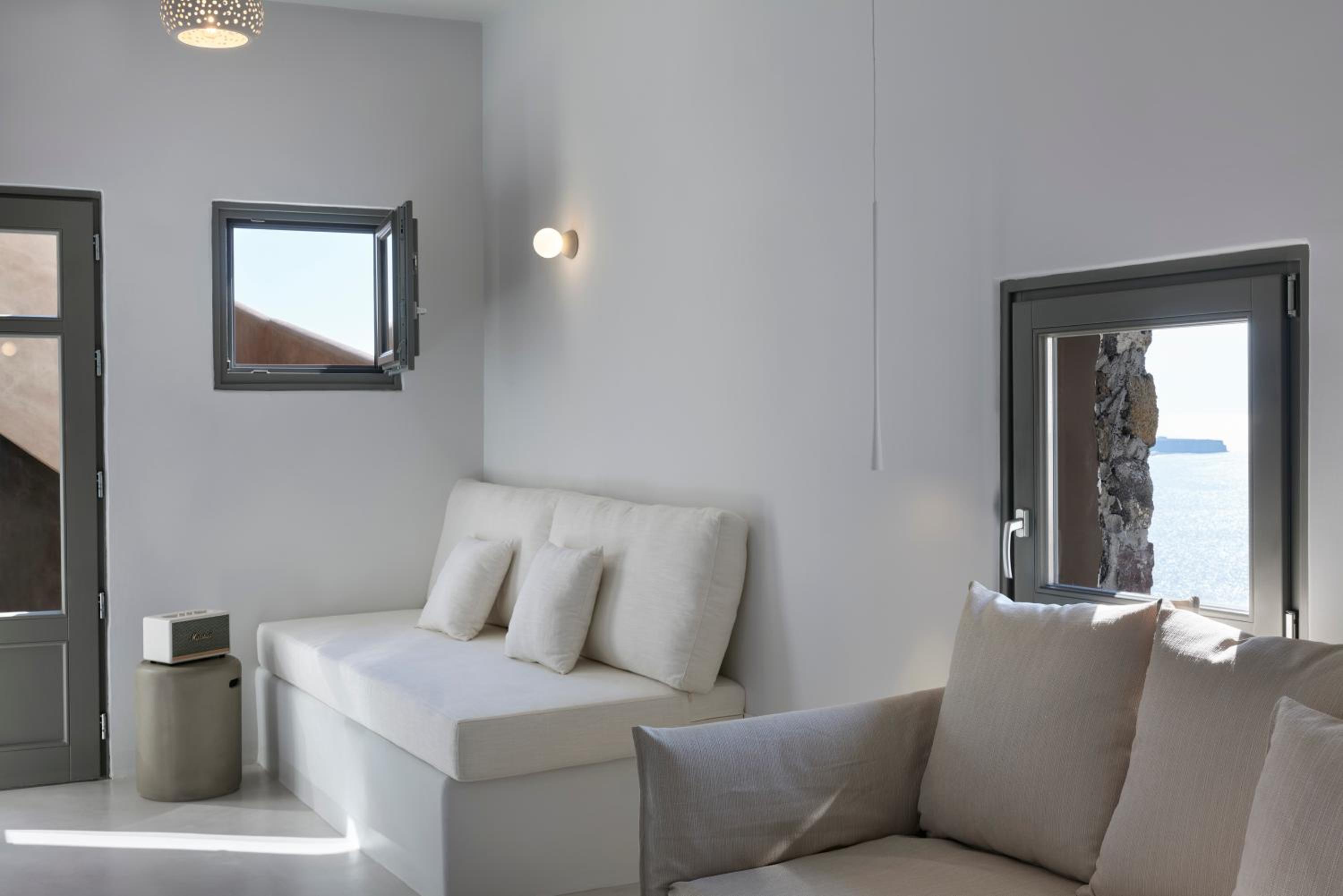 Master Suite Sea View with Heated Pool photo 3