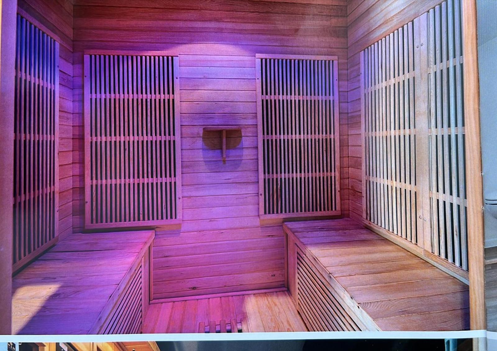 One-Bedroom Apartment - Photo 13