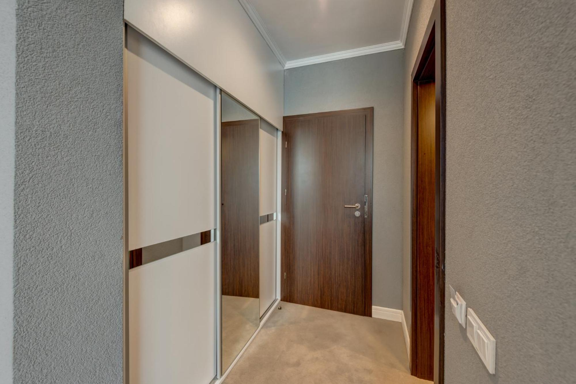 Large Double Room - Photo 2