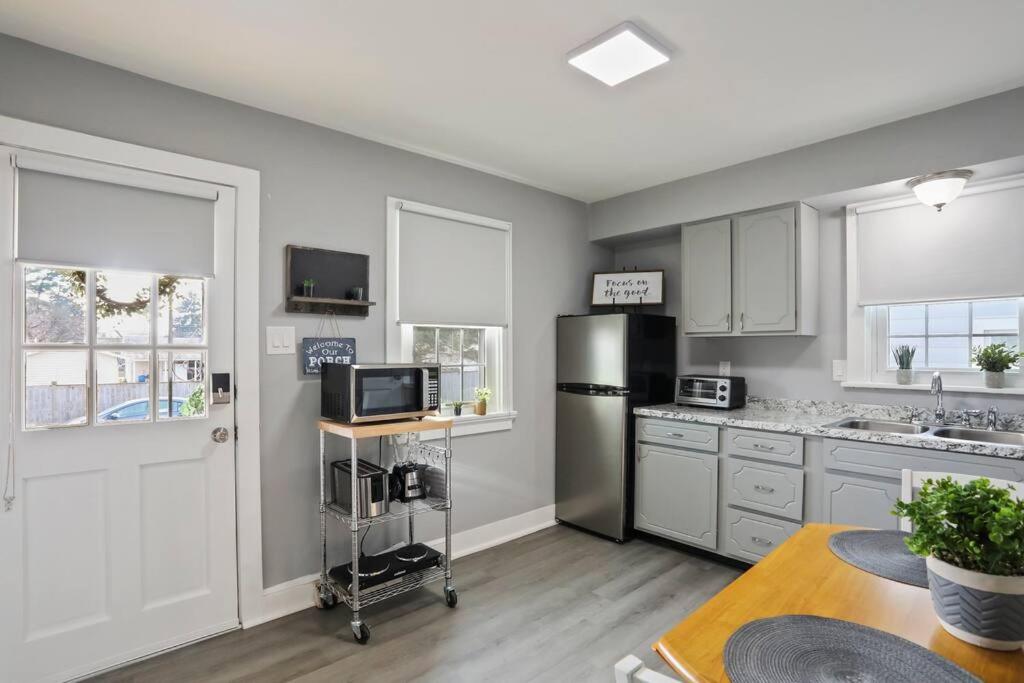 One-Bedroom House photo 2