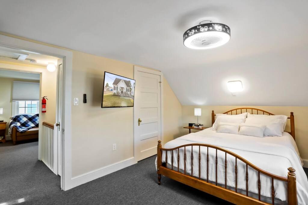 One-Bedroom House photo 1