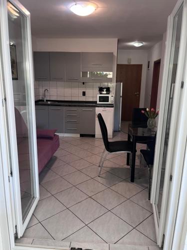 Two-Bedroom Apartment with Terrace photo 3