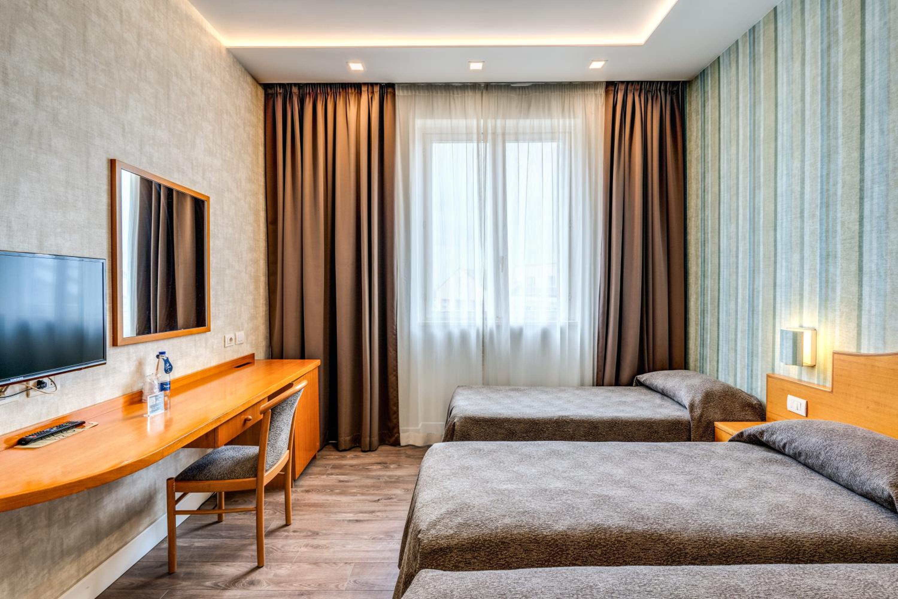 Triple Room - Photo 3