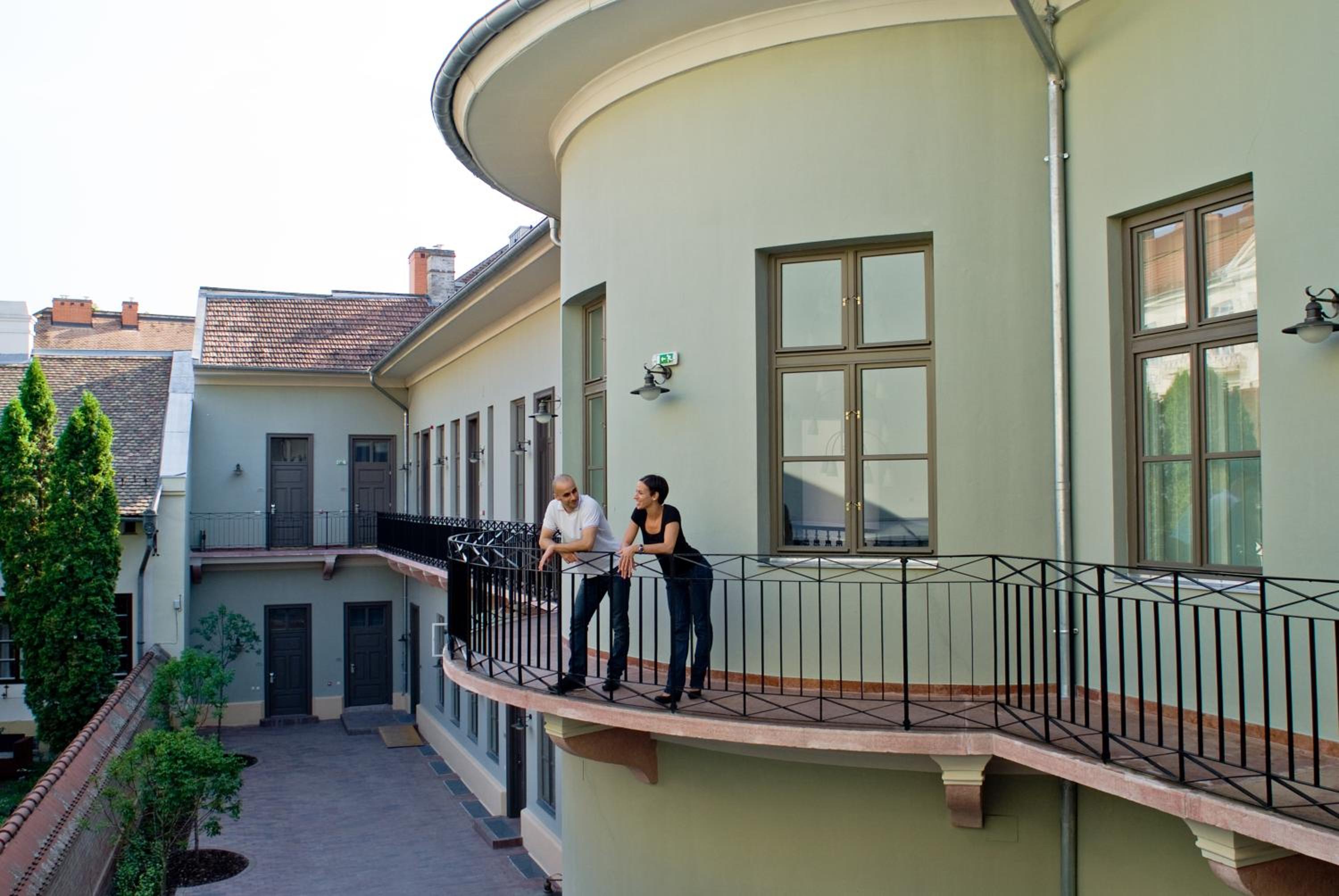 Standard Double or Twin Room - Photo 19