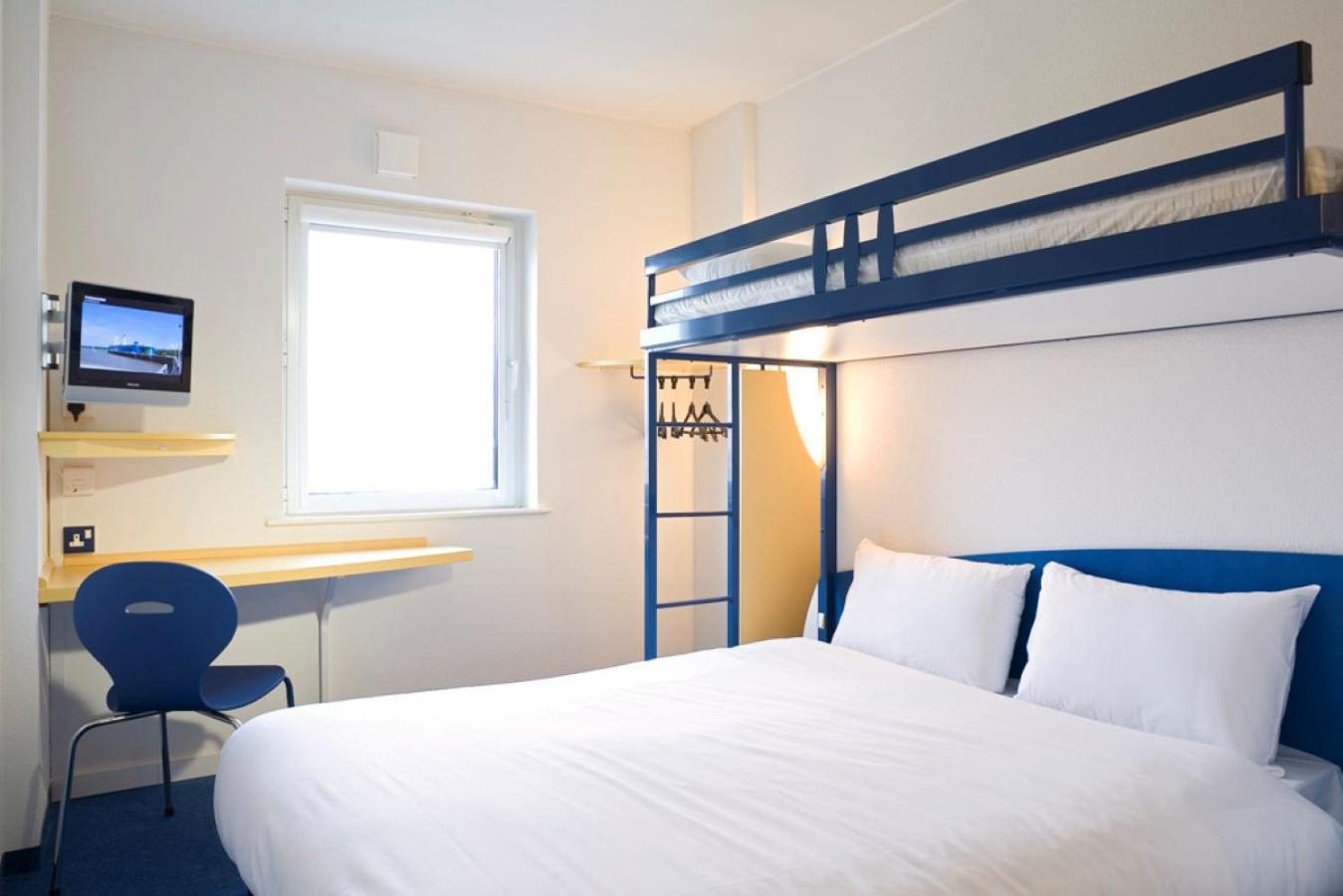 Standard Double Room - Photo 4