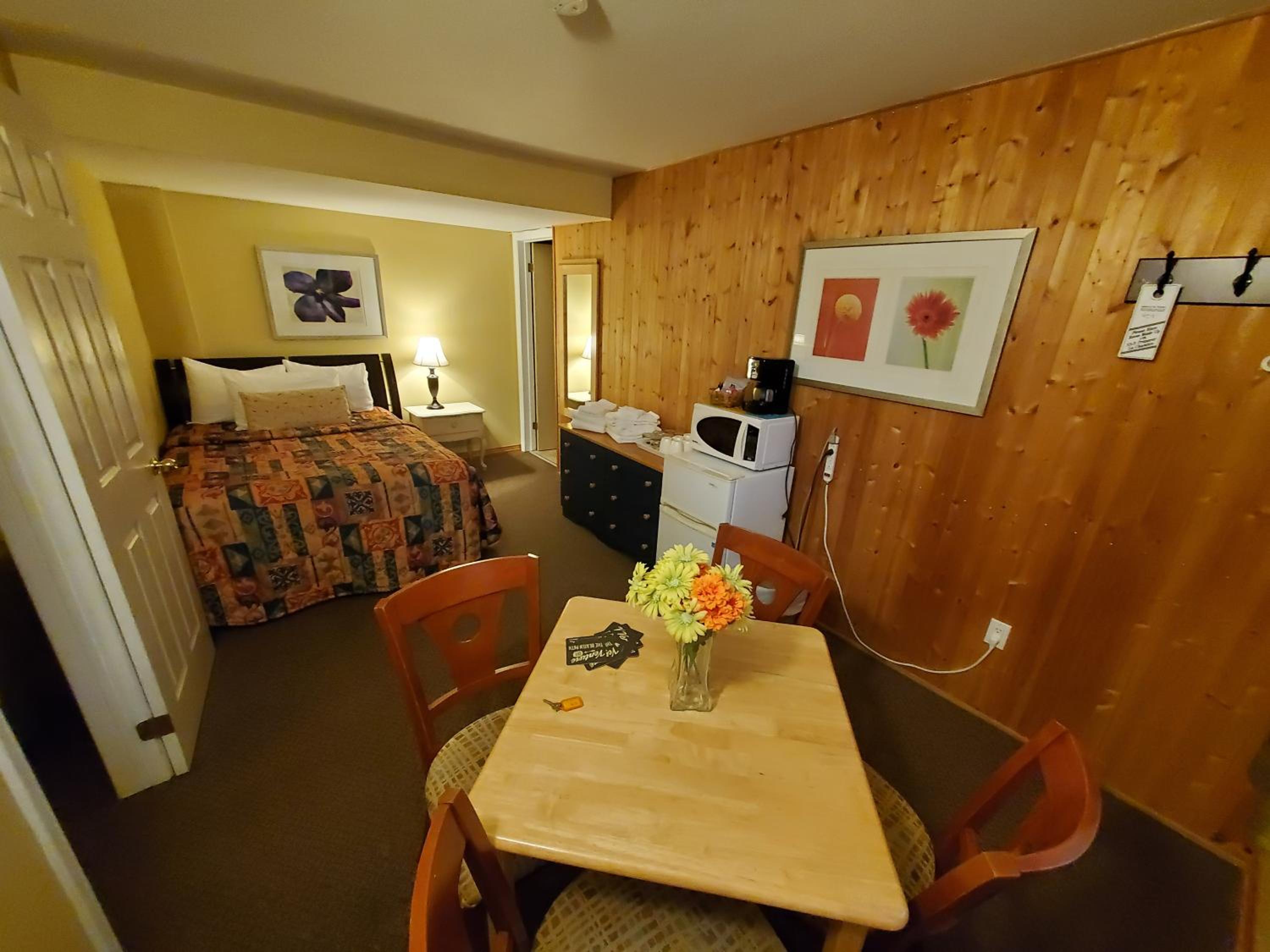 One-Bedroom Suite photo 2