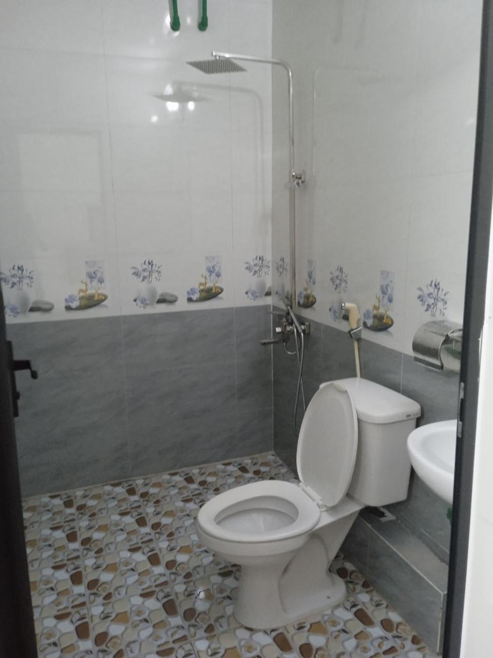 Standard Queen Room photo 3