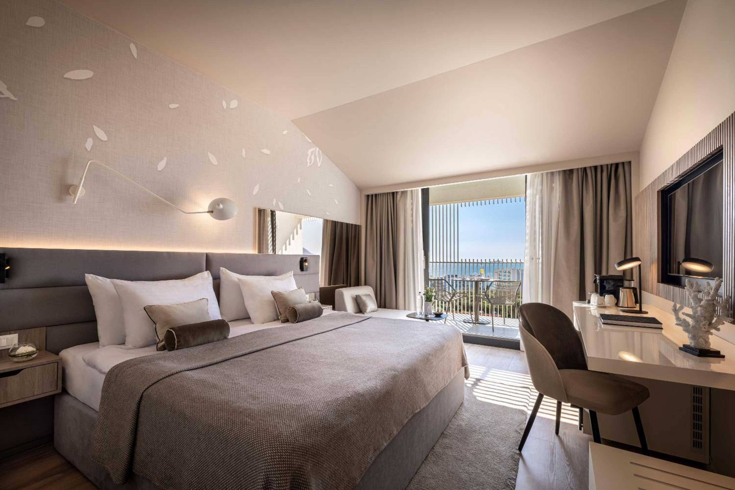 Quarto V Nível para 2+1 à beira-mar