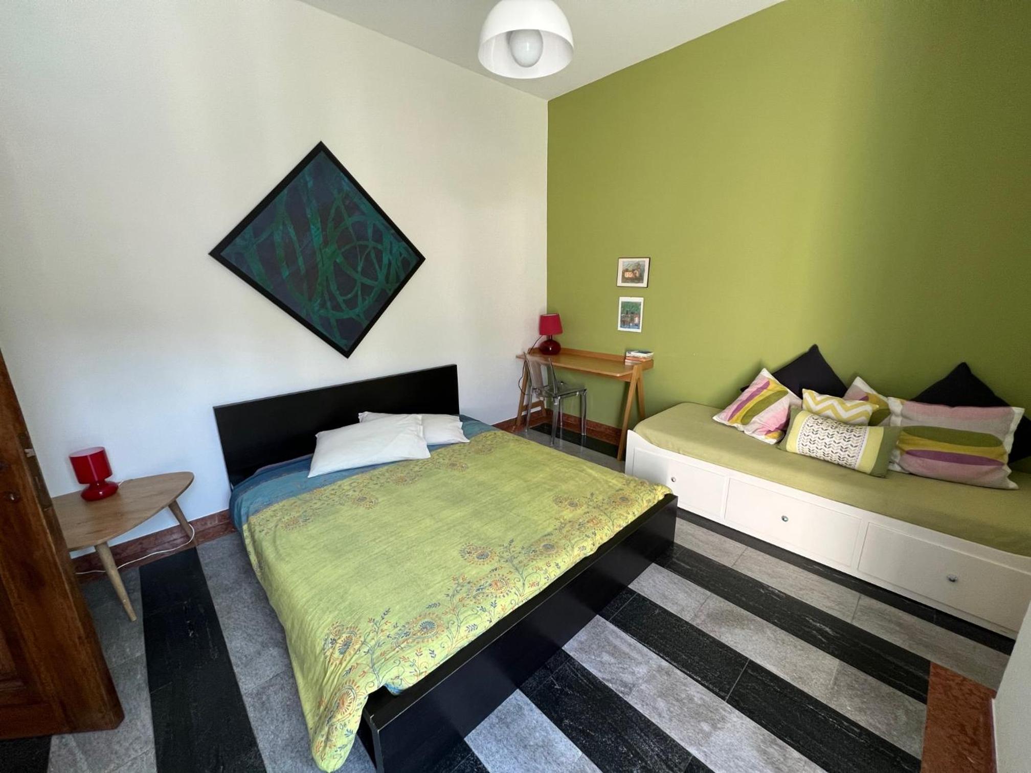 Two-Bedroom Apartment (5 Adults)