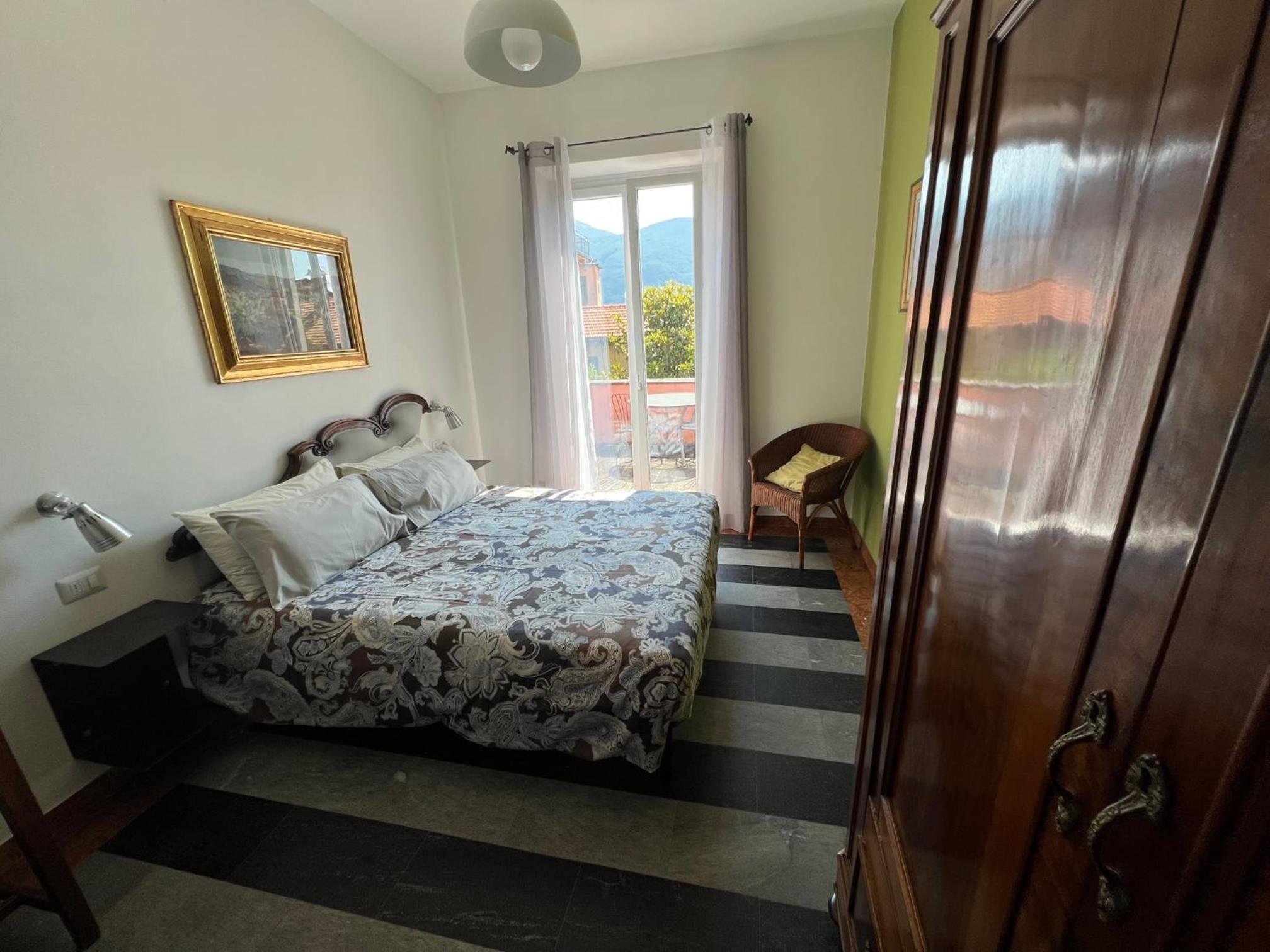 Two-Bedroom Apartment (5 Adults) photo 2