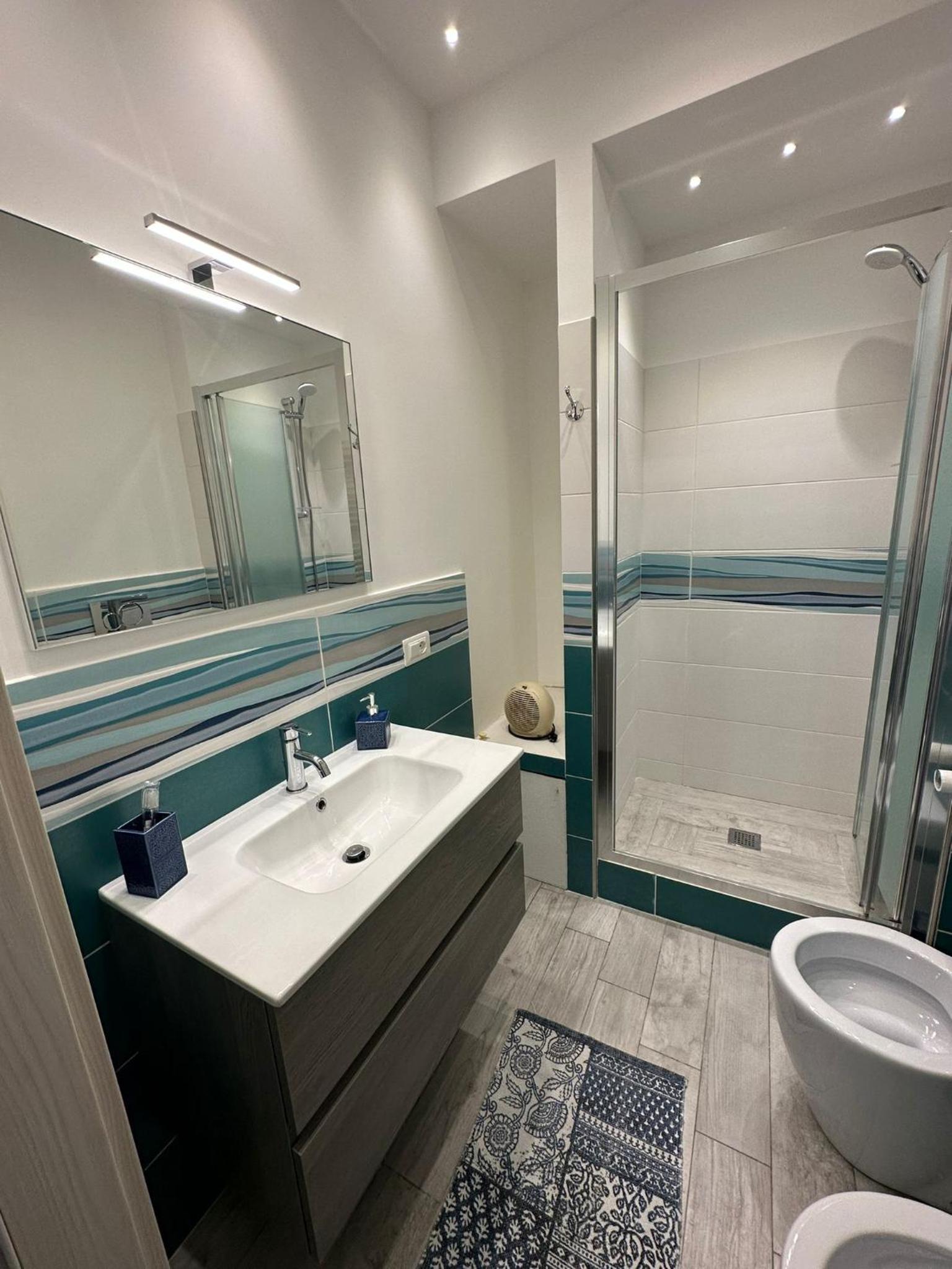 Double Room With Private Bathroom photo 2