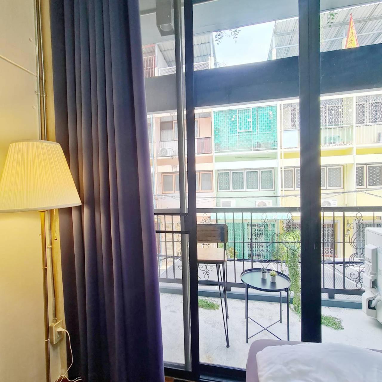 Standard Double Room with Shared Bathroom photo 3