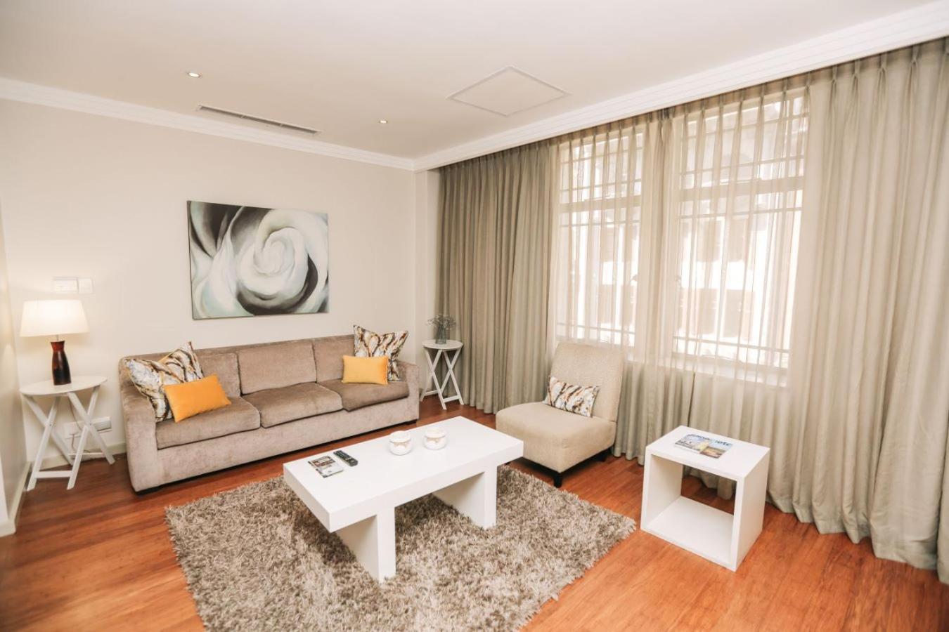 Two-Bedroom Apartment - Photo 15
