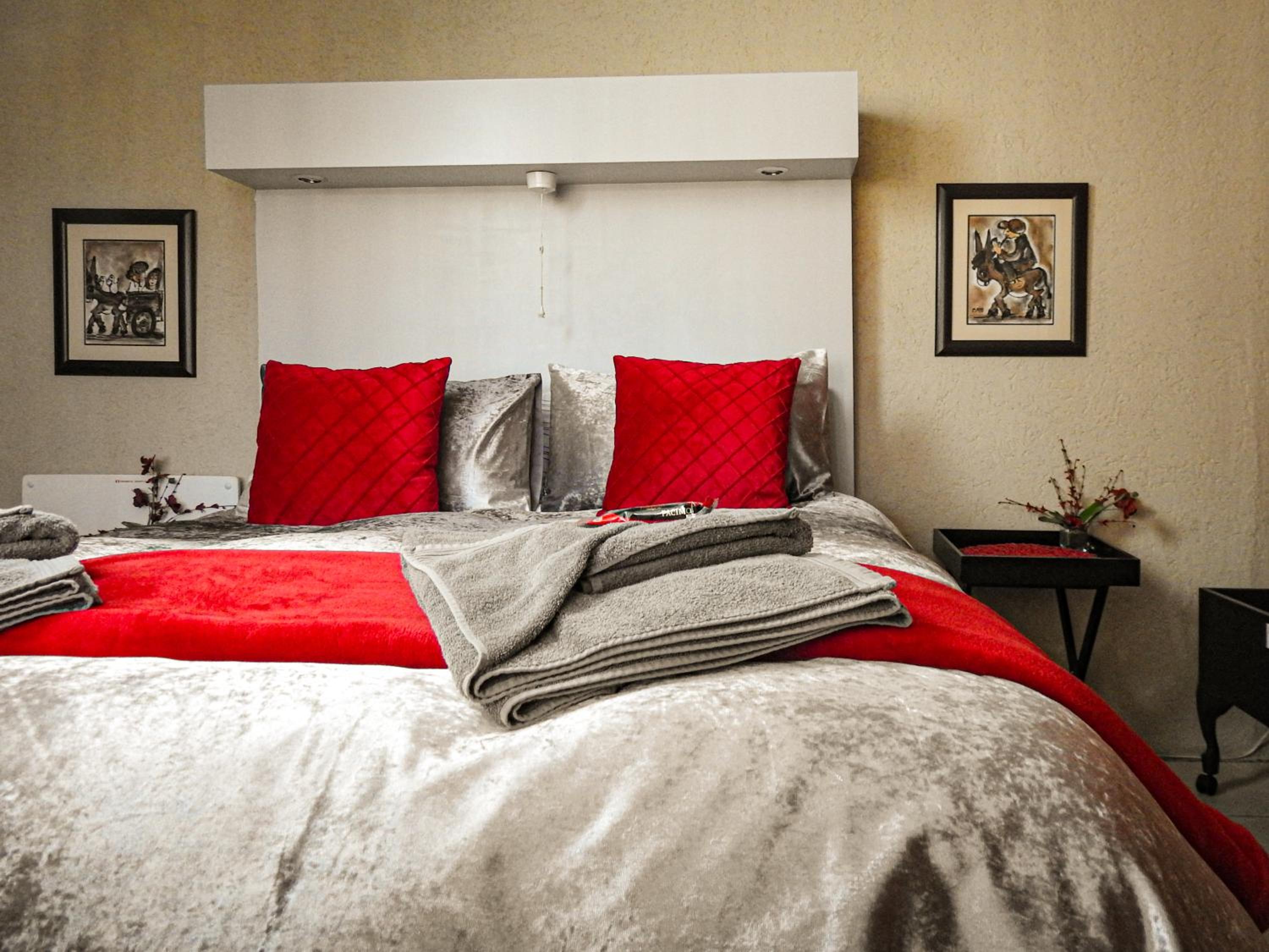 One-Bedroom Apartment - Photo 31