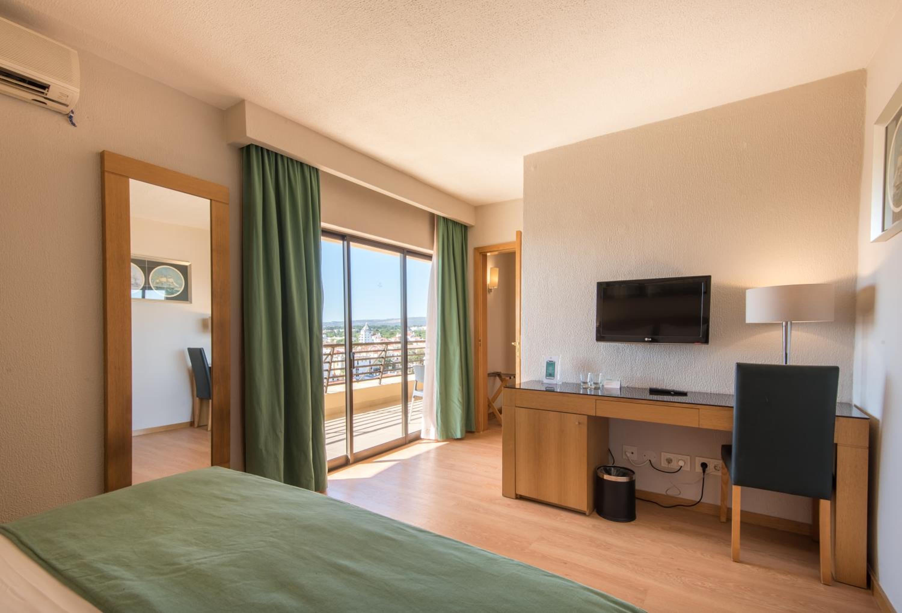 Junior Suite - Photo 7