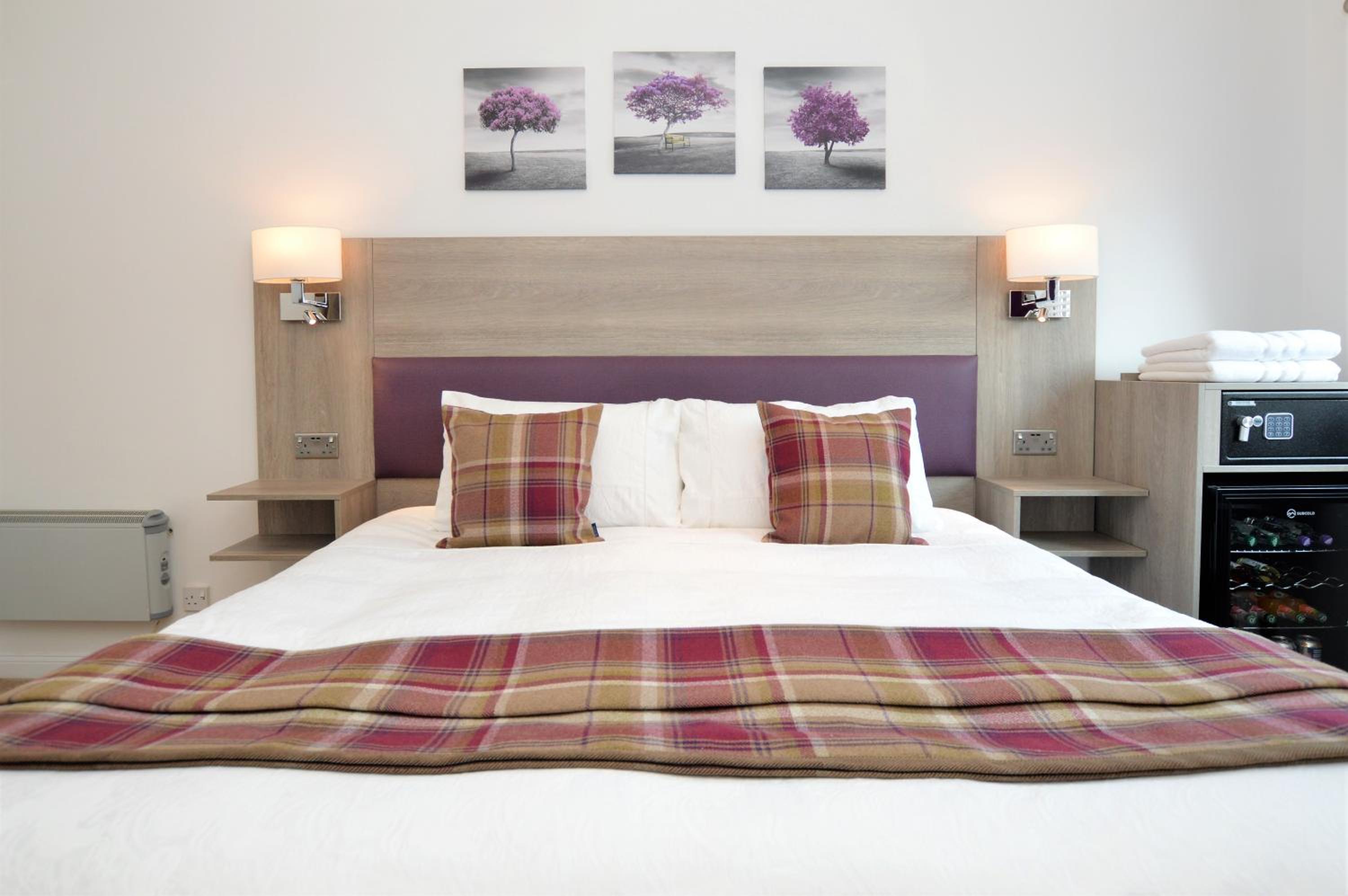 Superior King Room