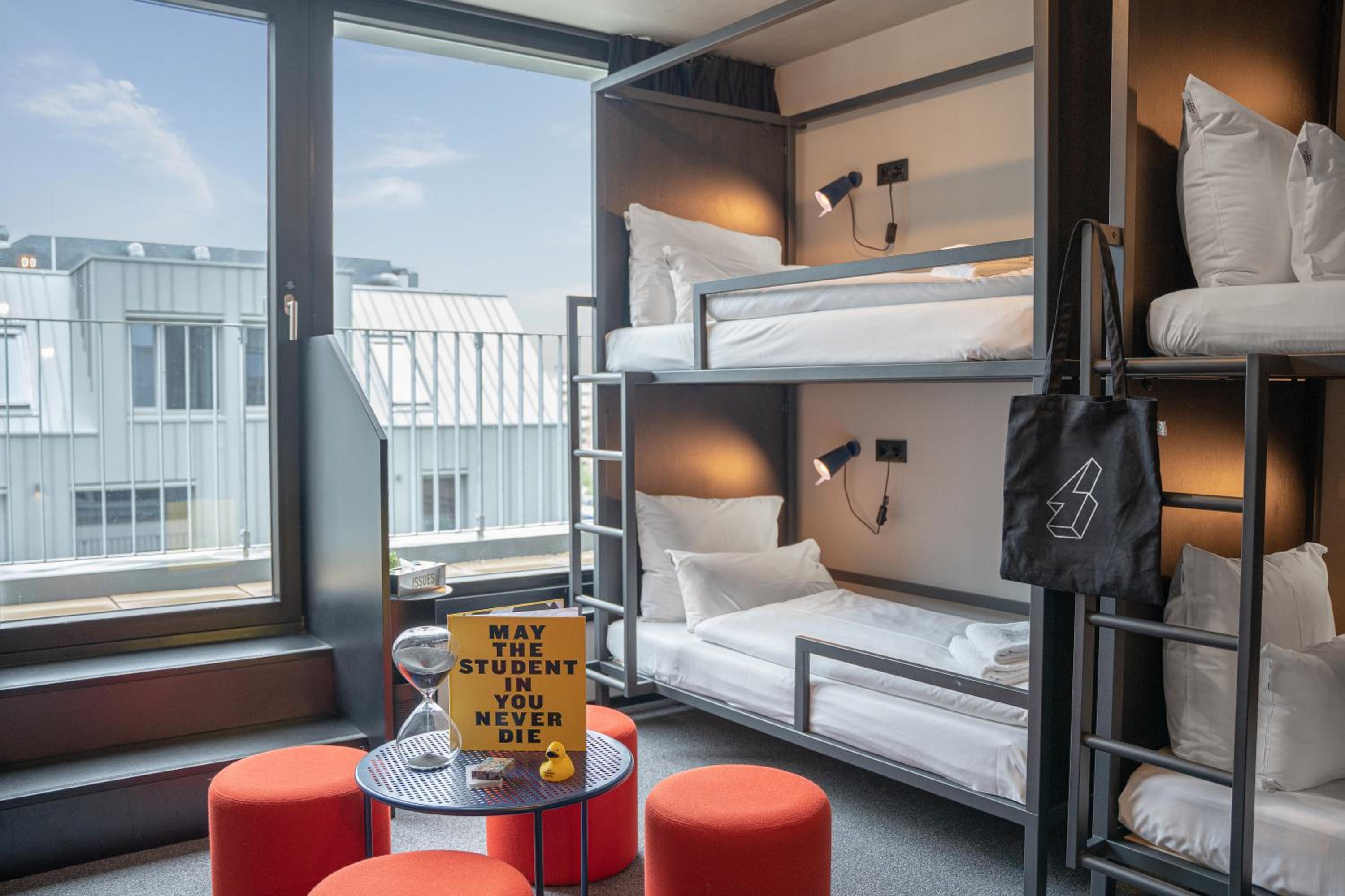 Quadruple Room - Photo 3