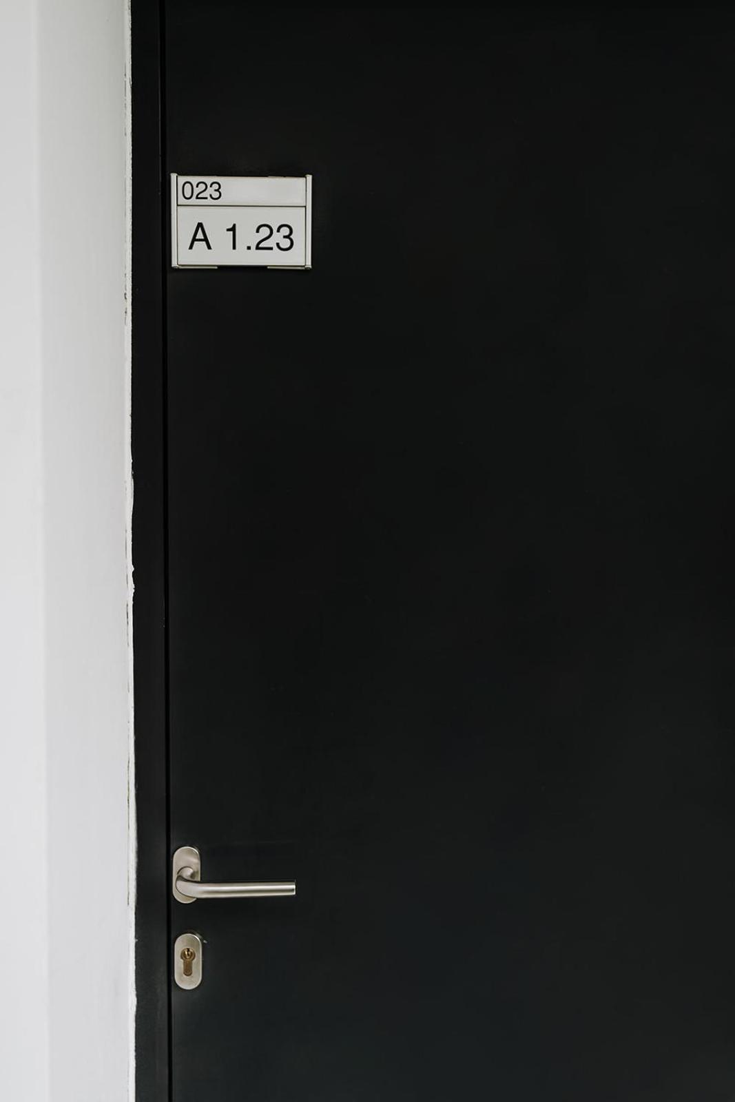 Studio Apartment - Photo 95