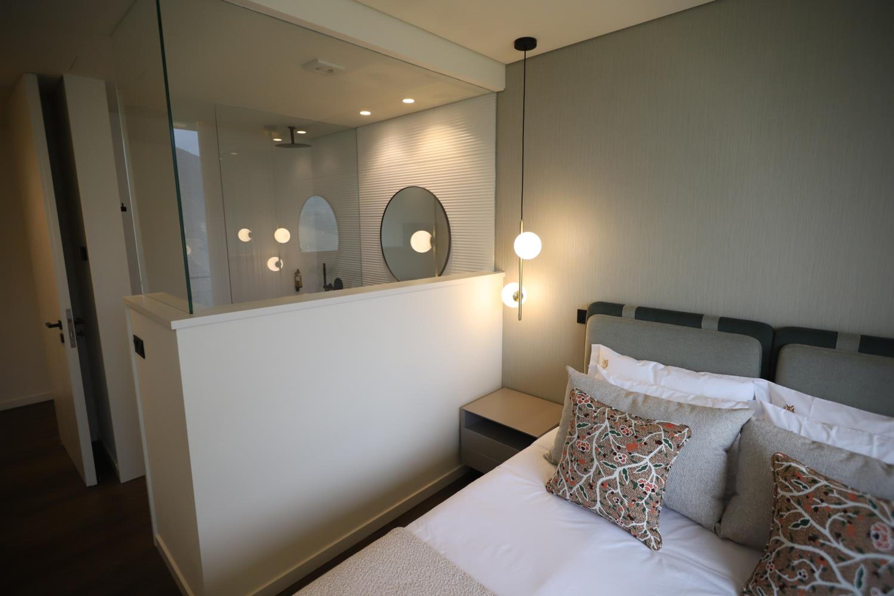 Deluxe Queen Room photo 2