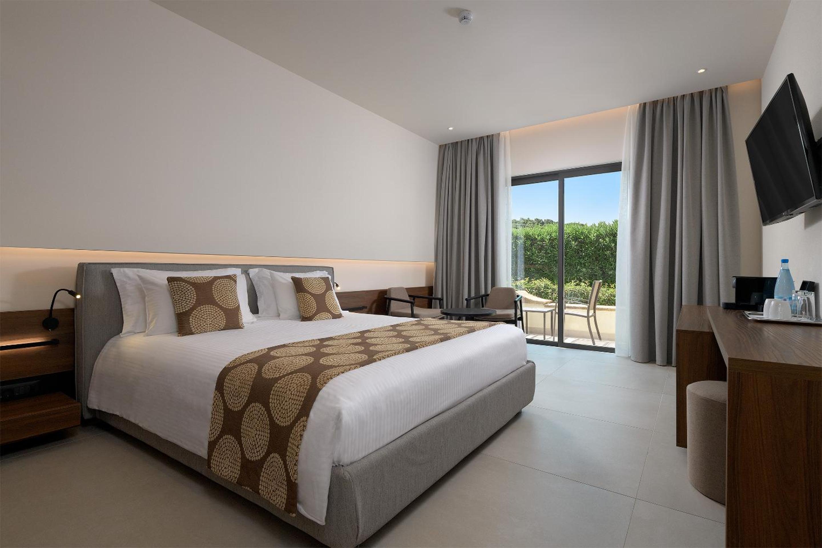 Design Inland View Room