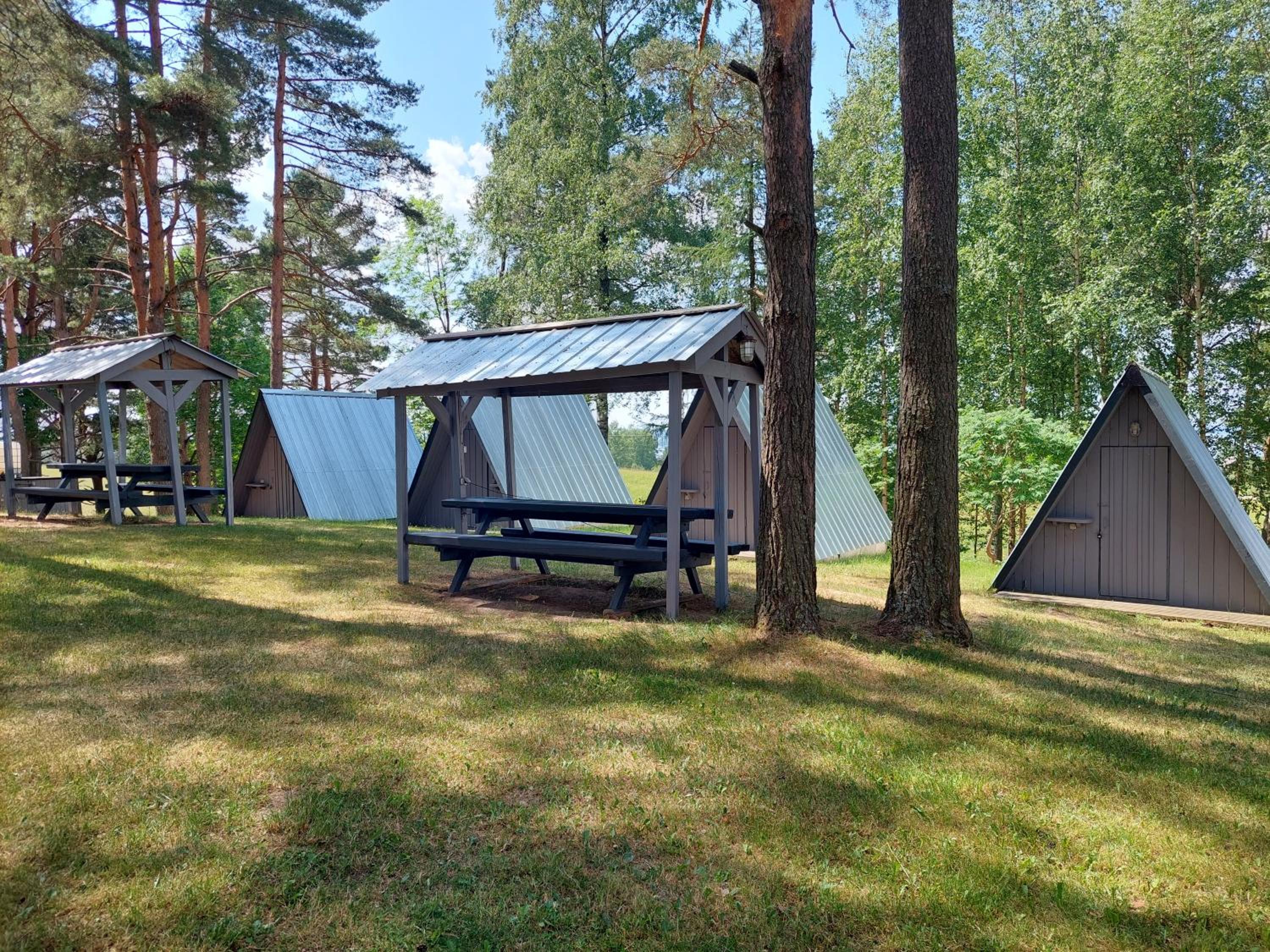 Tent - Photo 2