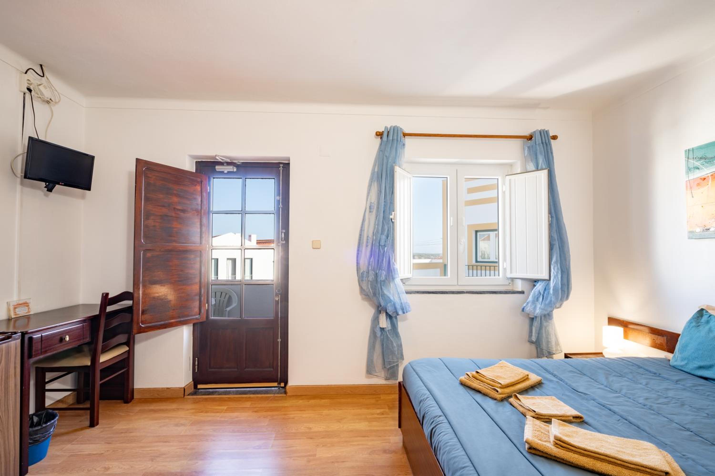 Double Room - Photo 1