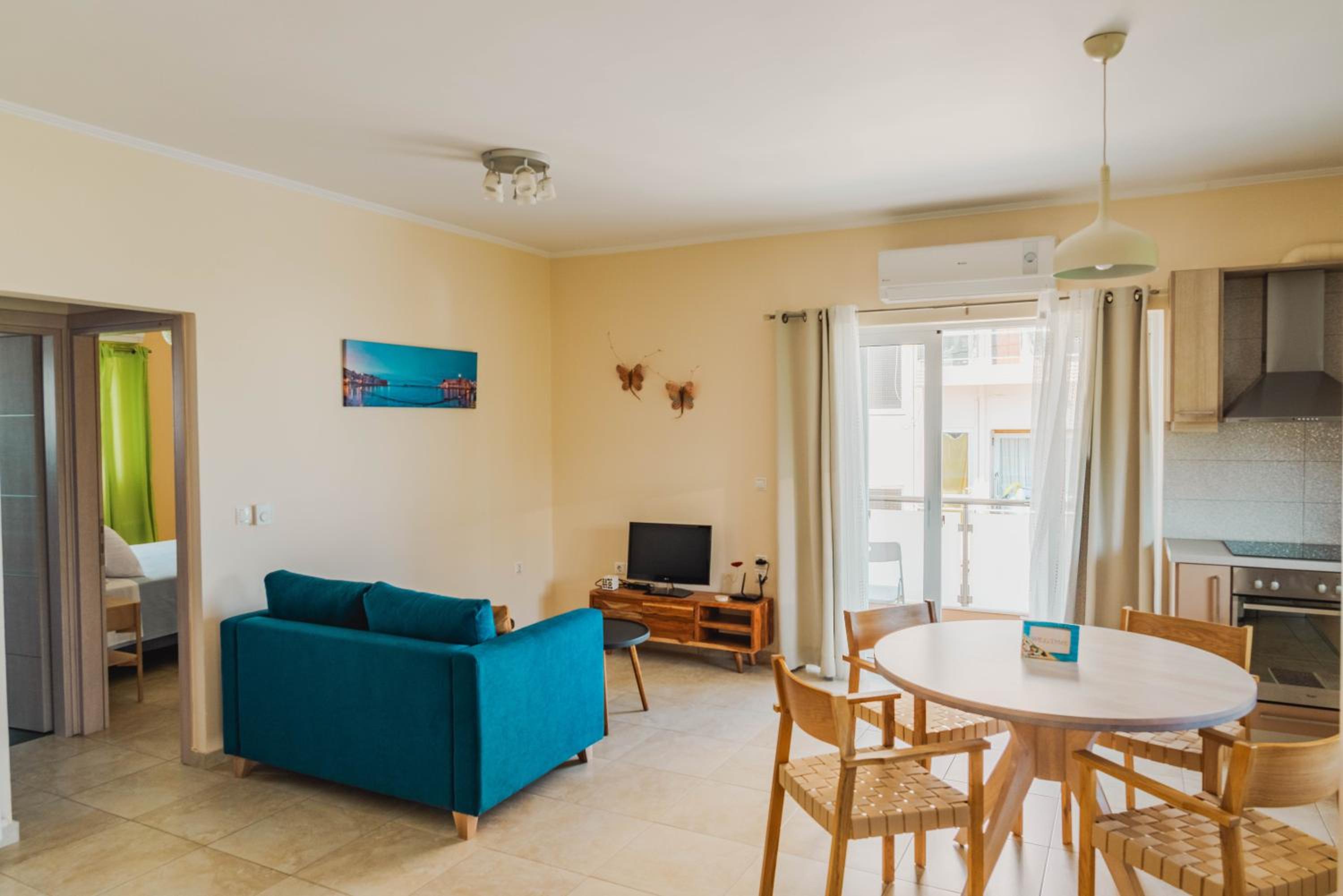 One-Bedroom Apartment