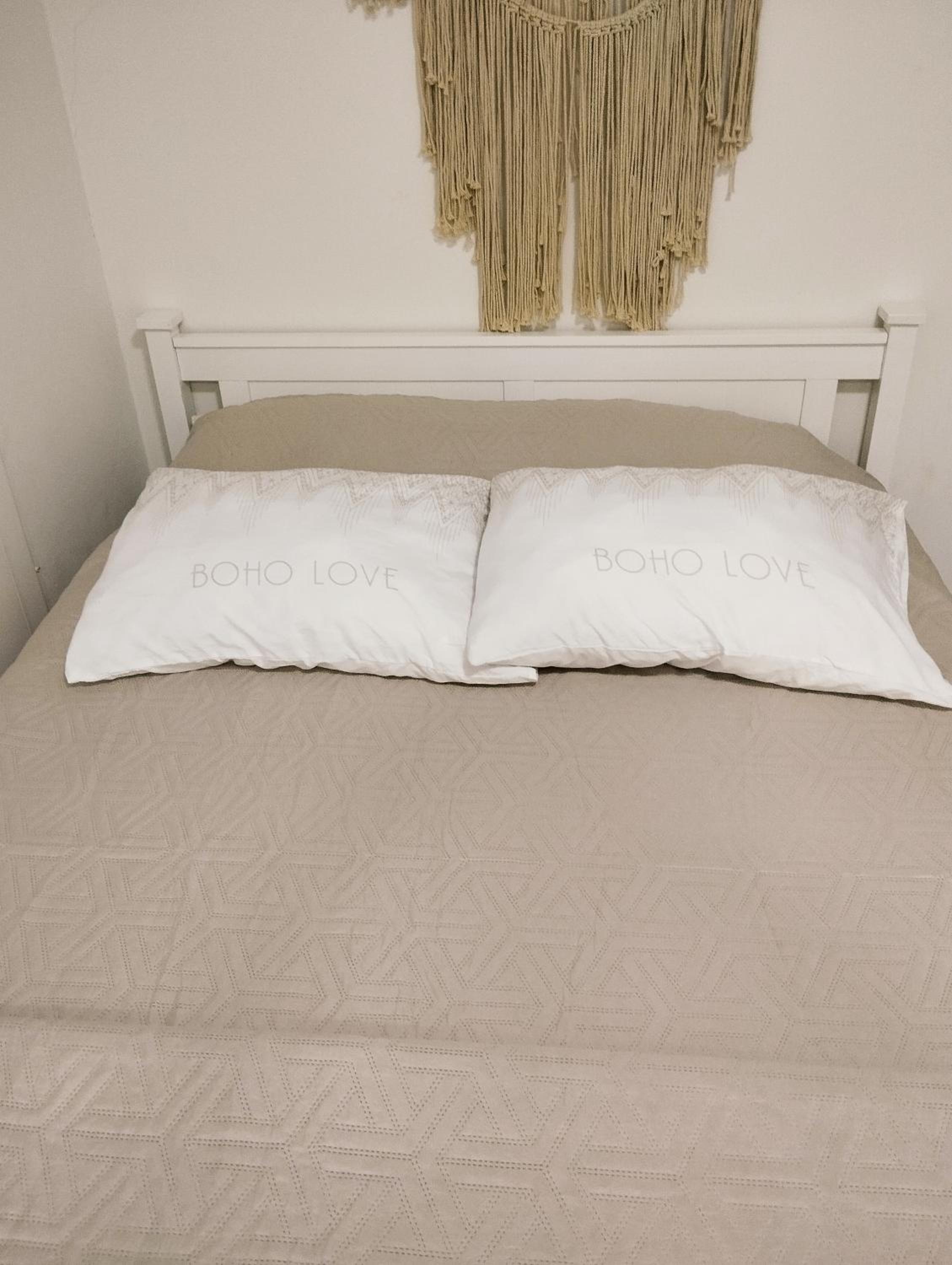 Economy Double Room - Photo 9