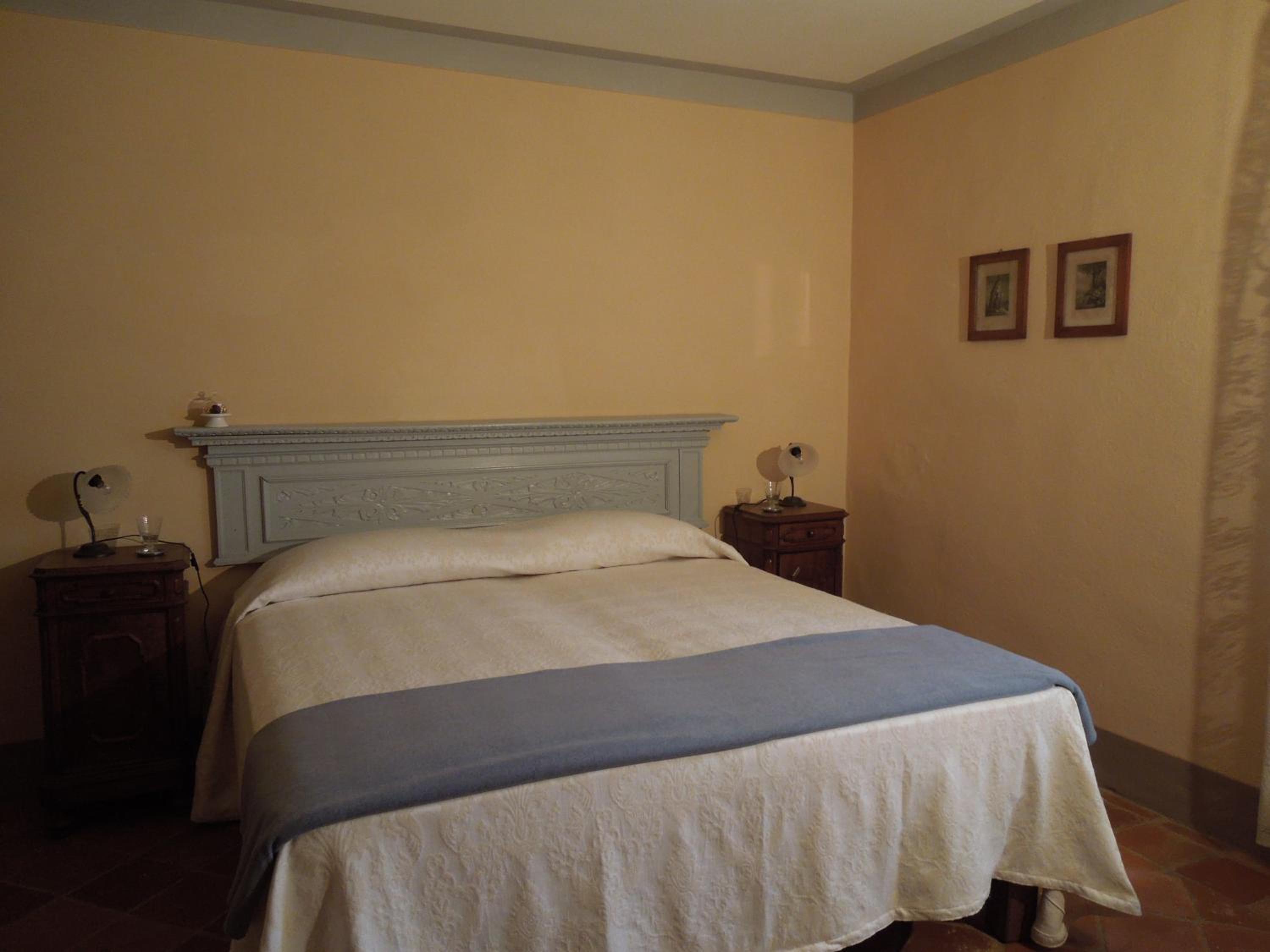 Double or Twin Room with Bathroom photo 1