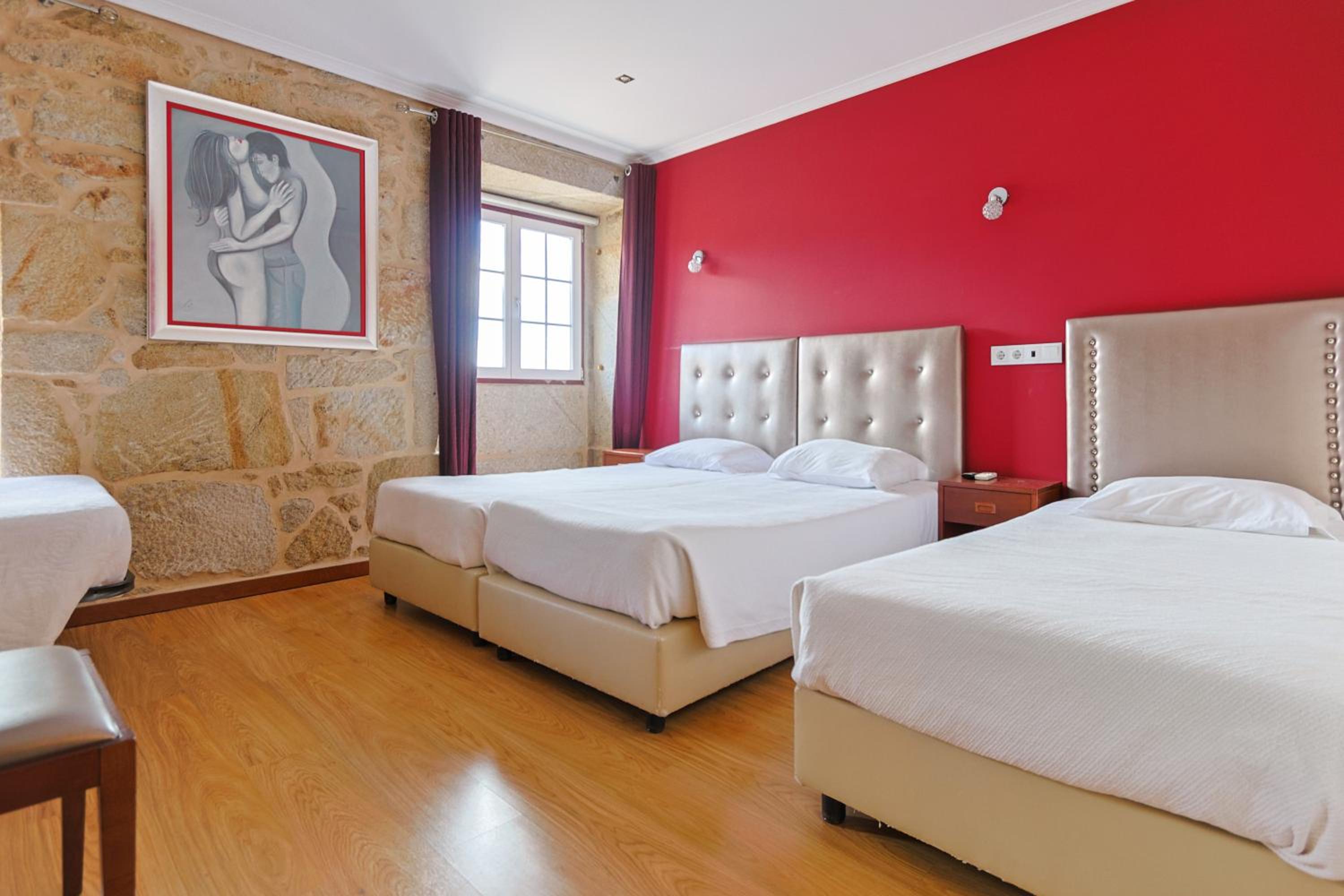 Quadruple Room - Photo 2