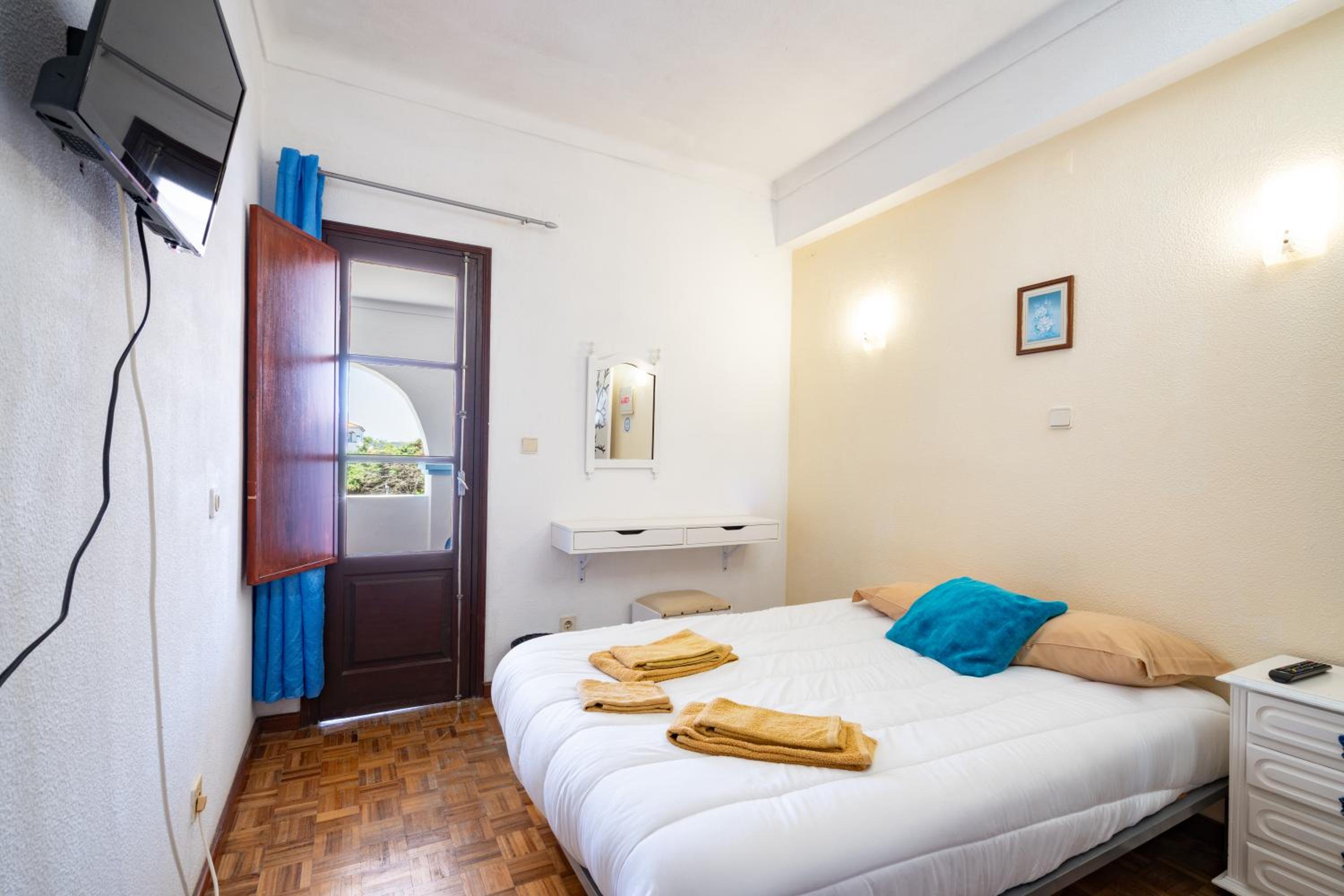 Double Room - Photo 1