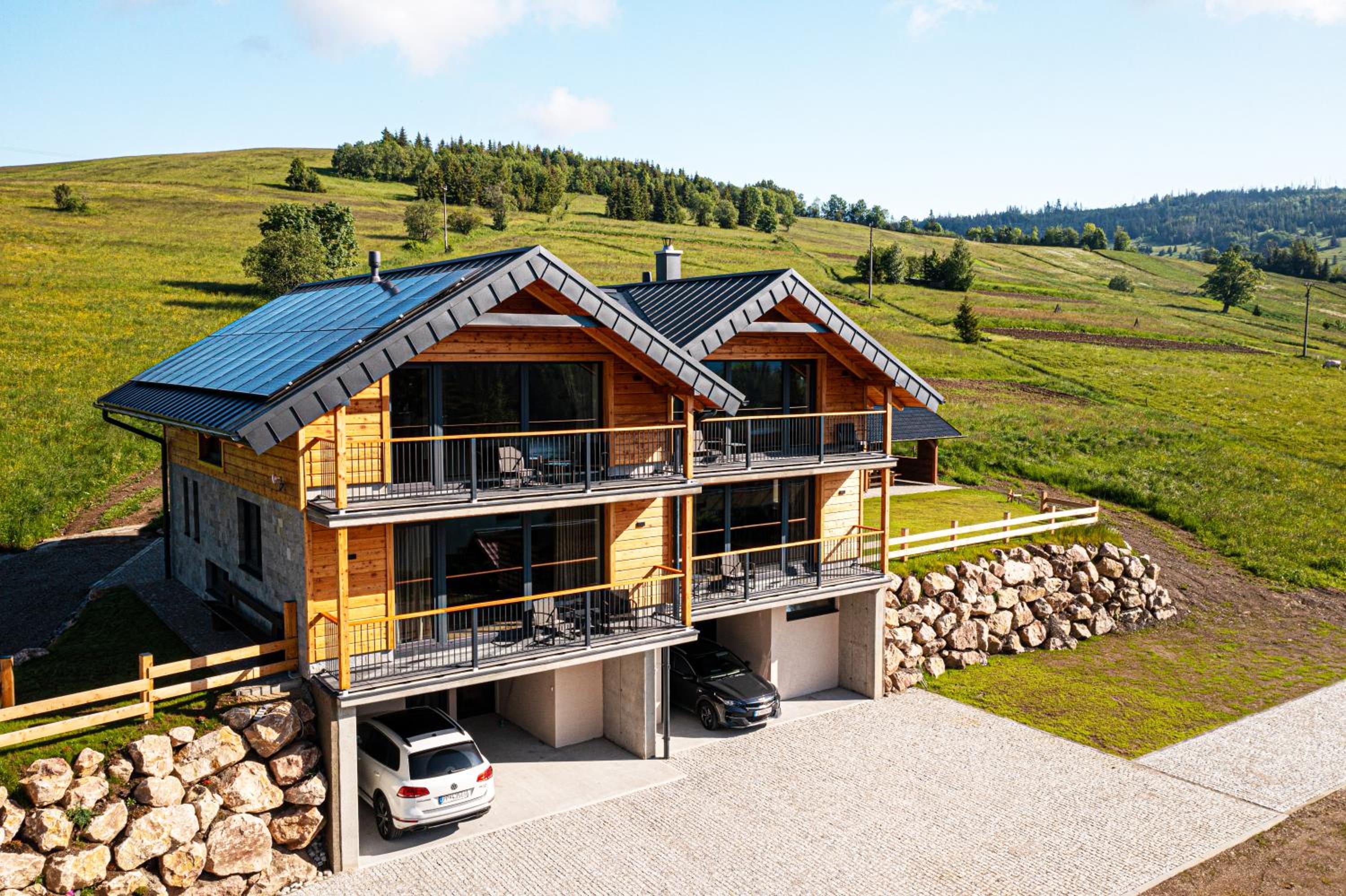 Three-Bedroom Chalet photo 1