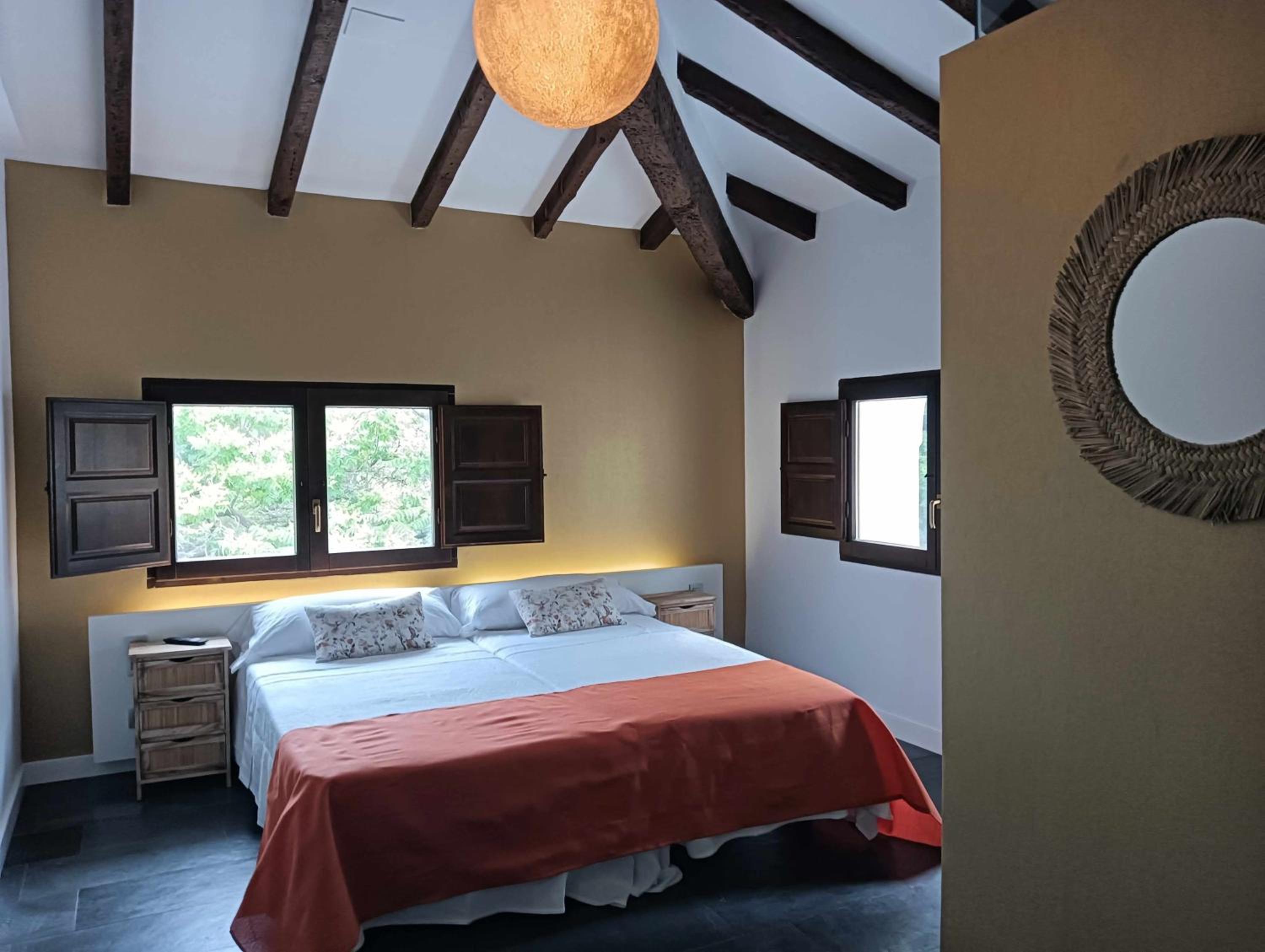 Habitación Queen con vista al jardín