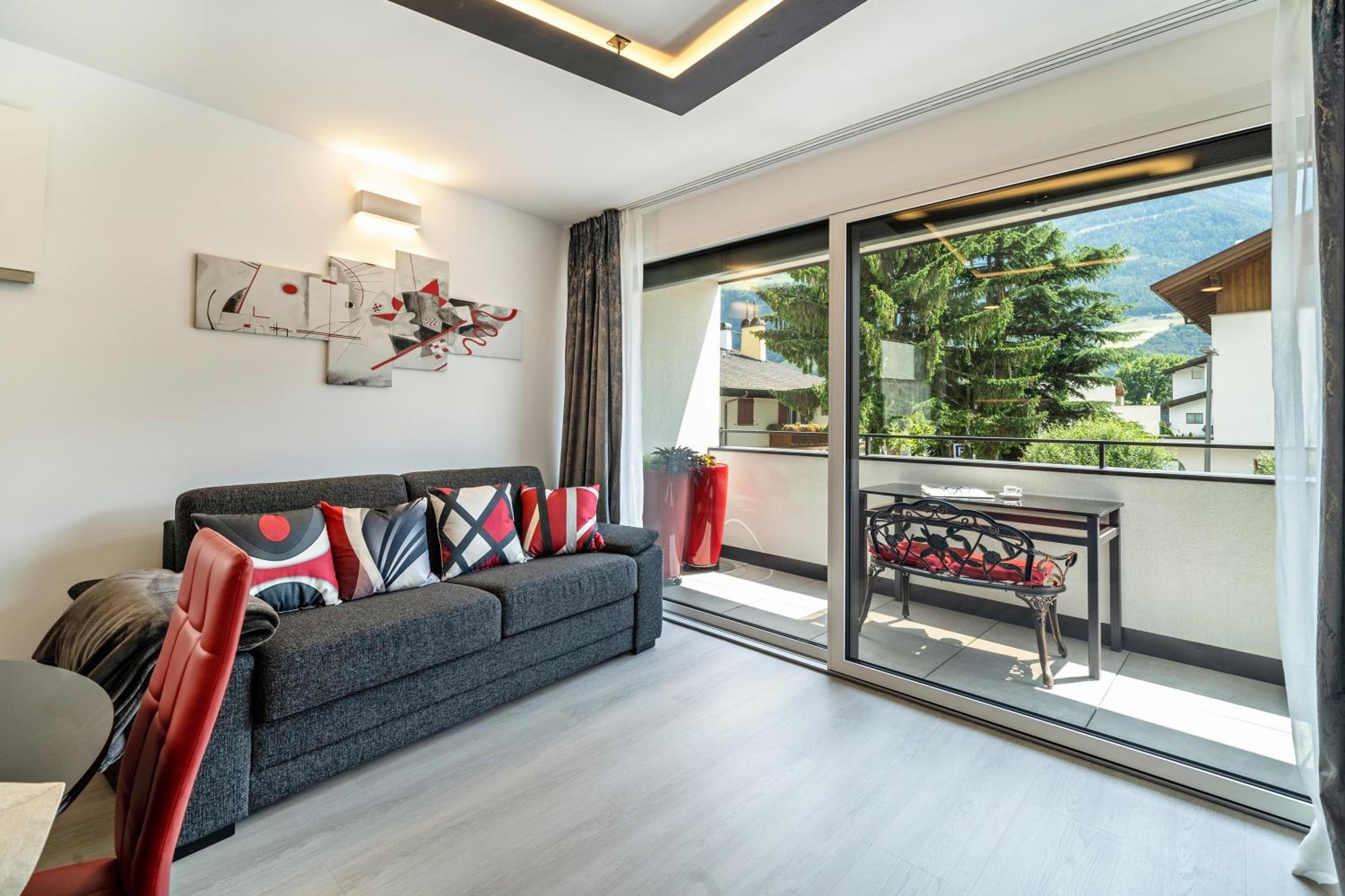 Superior One-Bedroom Apartment with Balcony photo 1