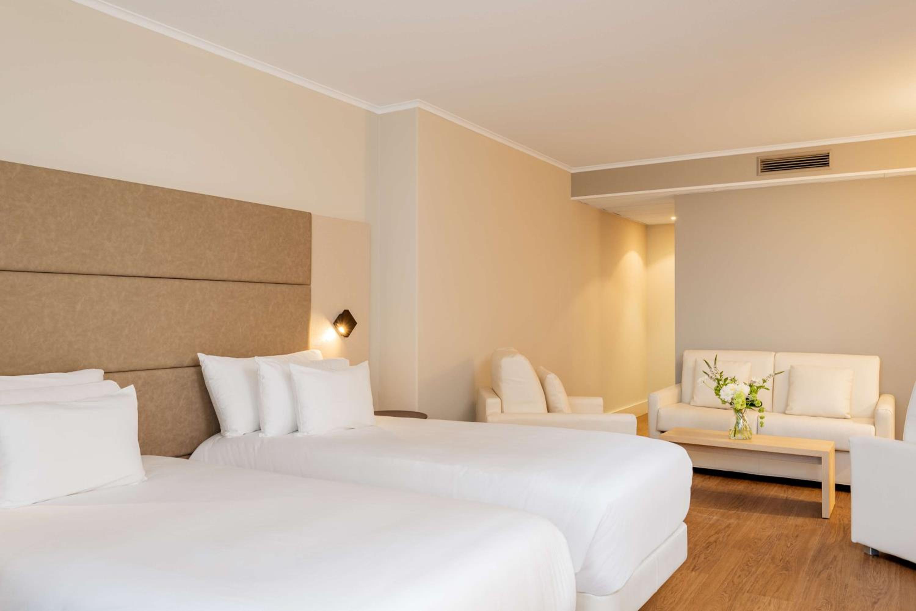Junior Suite - Photo 9