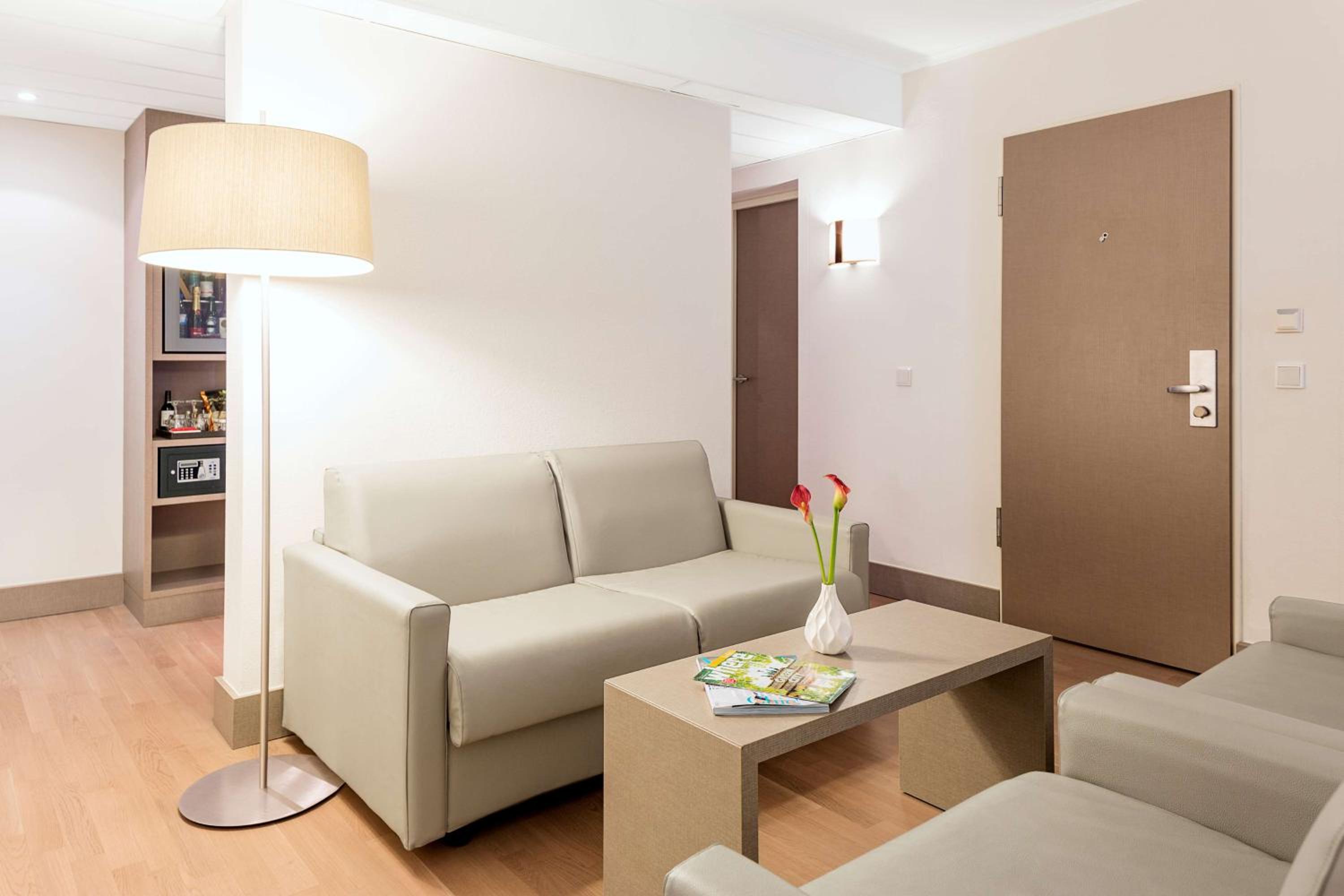 Junior Suite - Photo 1