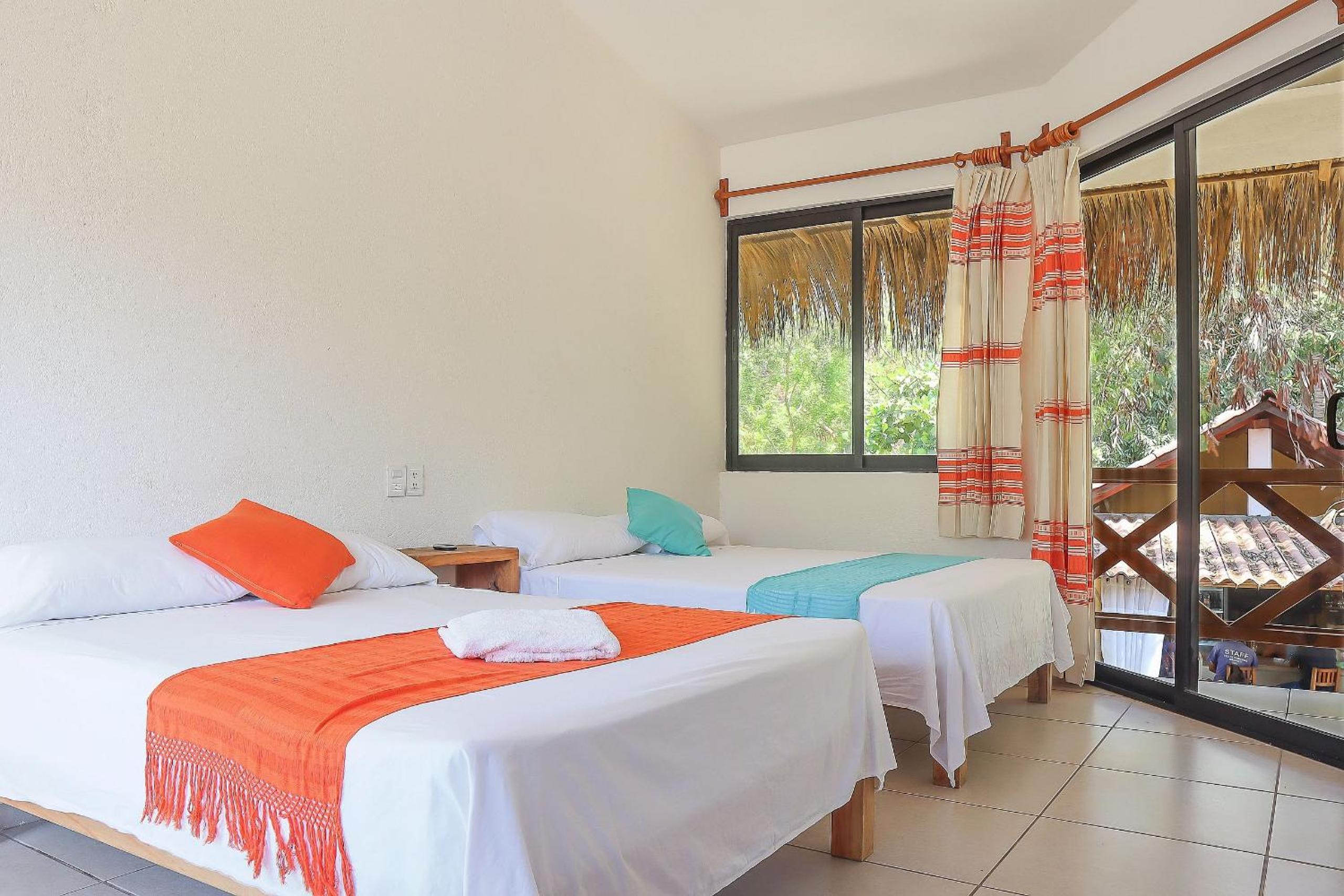 Comfort Quadruple Room - Photo 1