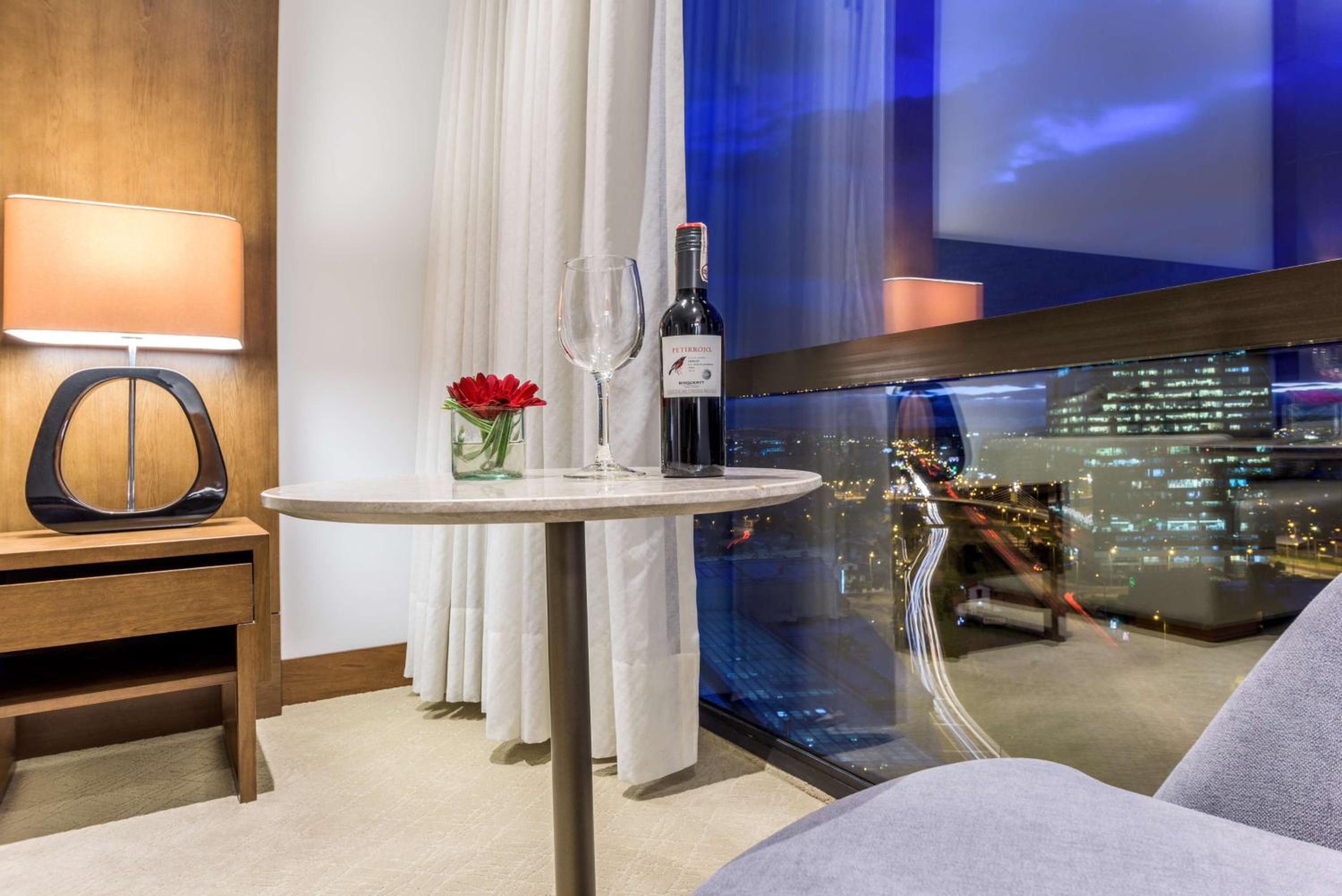 Family Room with View (3 Adults + 1 Child) photo 1