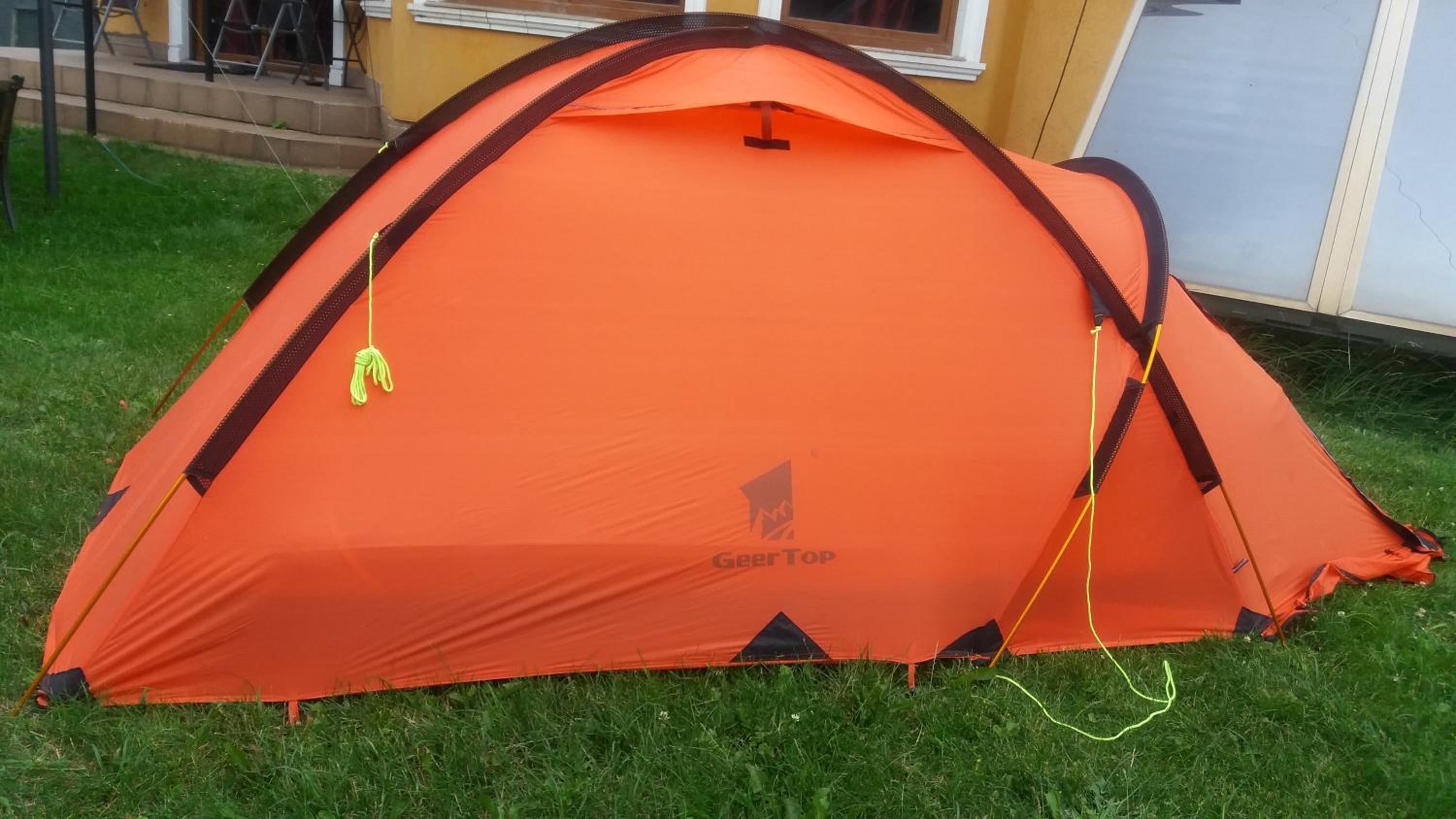 Tent - Photo 2