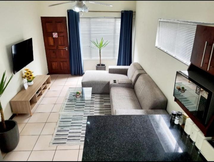 Two-Bedroom Apartment - Photo 16
