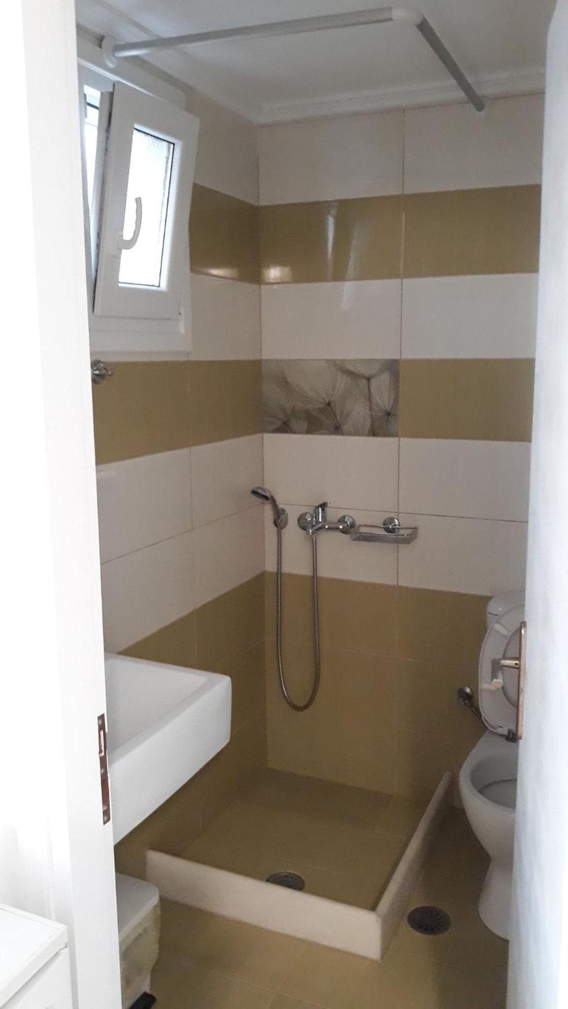 Double Room with Balcony - Photo 2