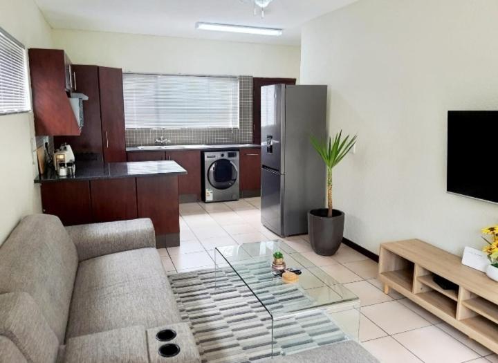Two-Bedroom Apartment - Photo 18