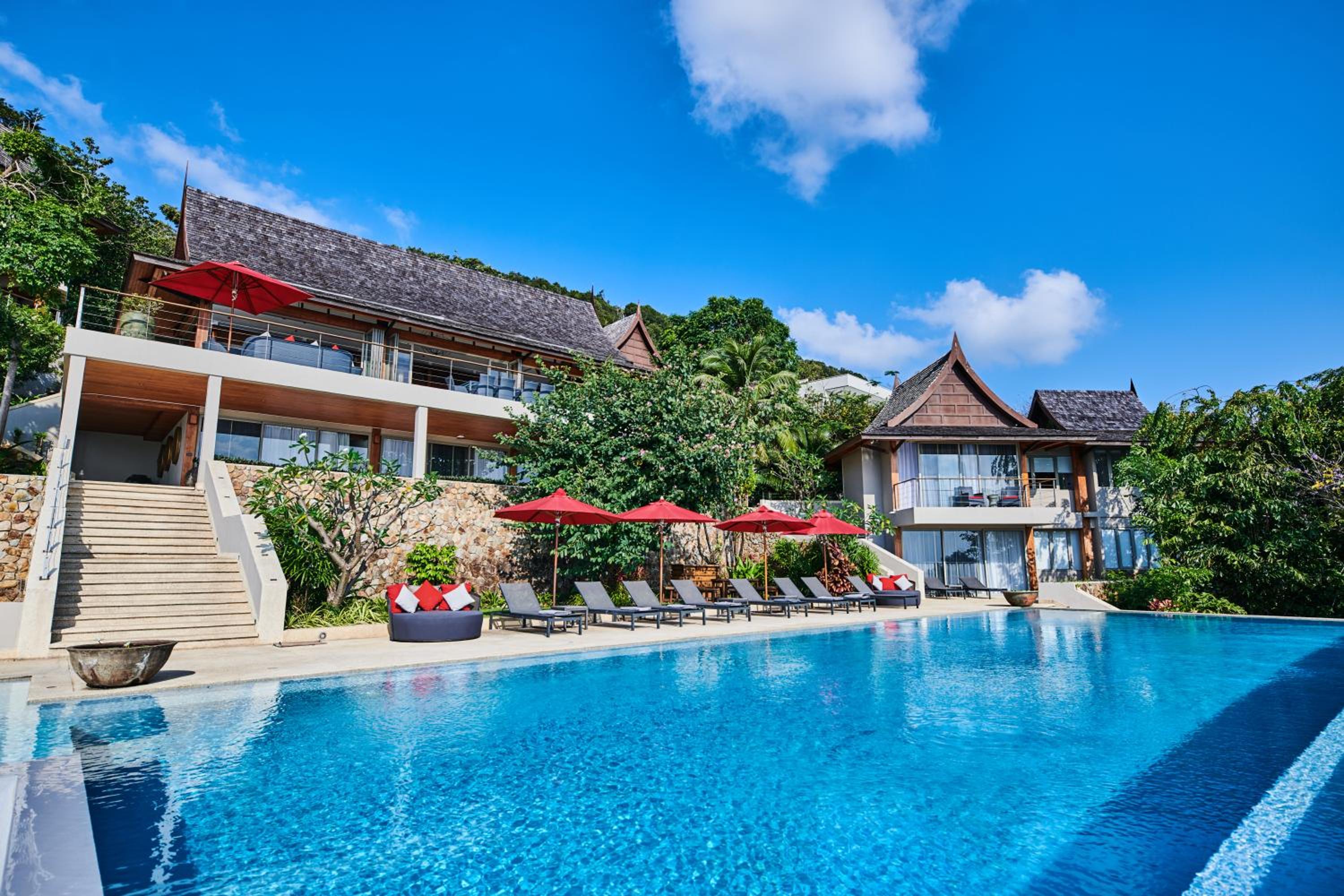 7-Bedroom + 1 Kid's Room Sea View Villa with Private Chef - Photo 8