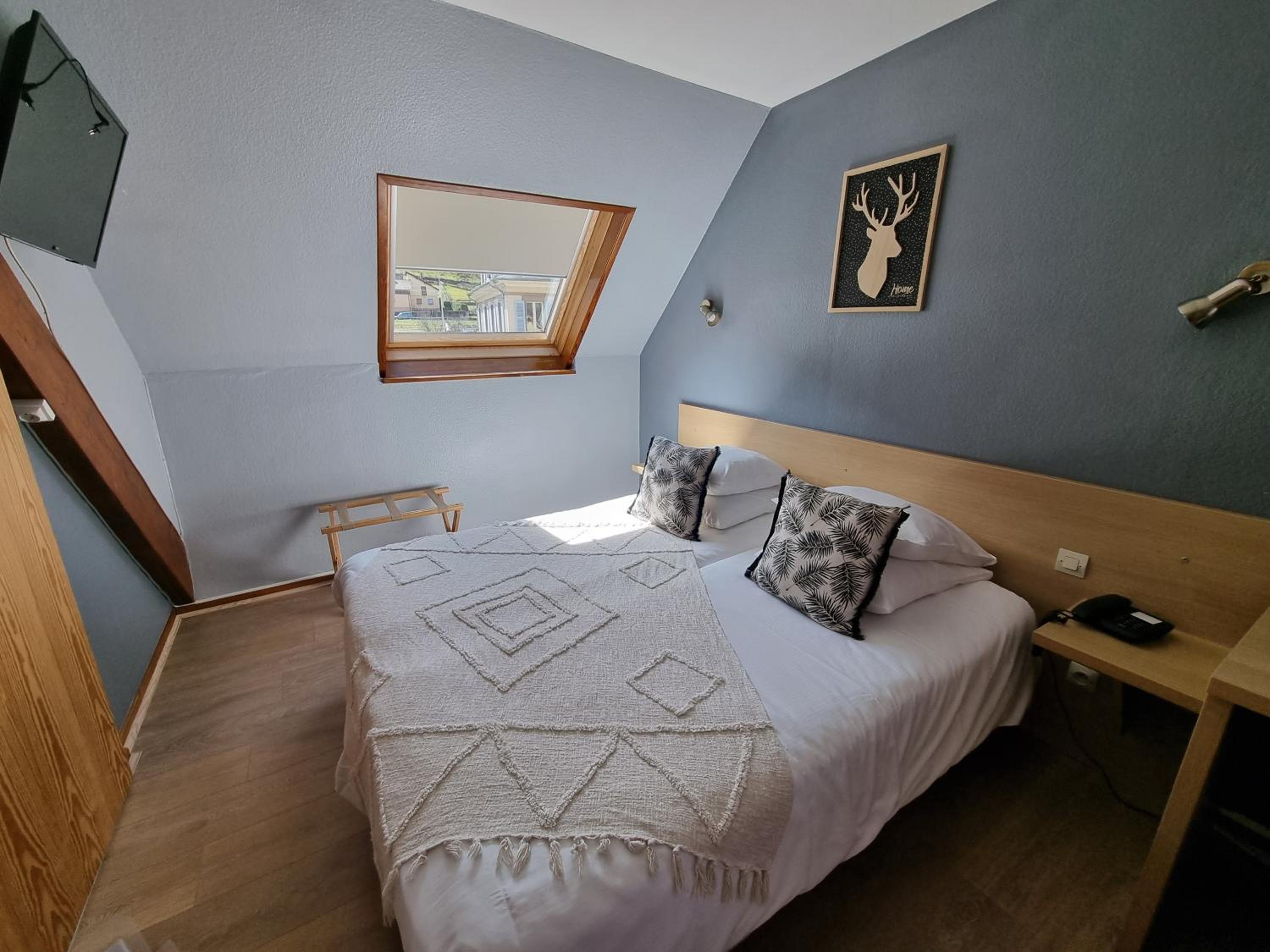 Double/ Twin Room - Village Side  - Photo 4